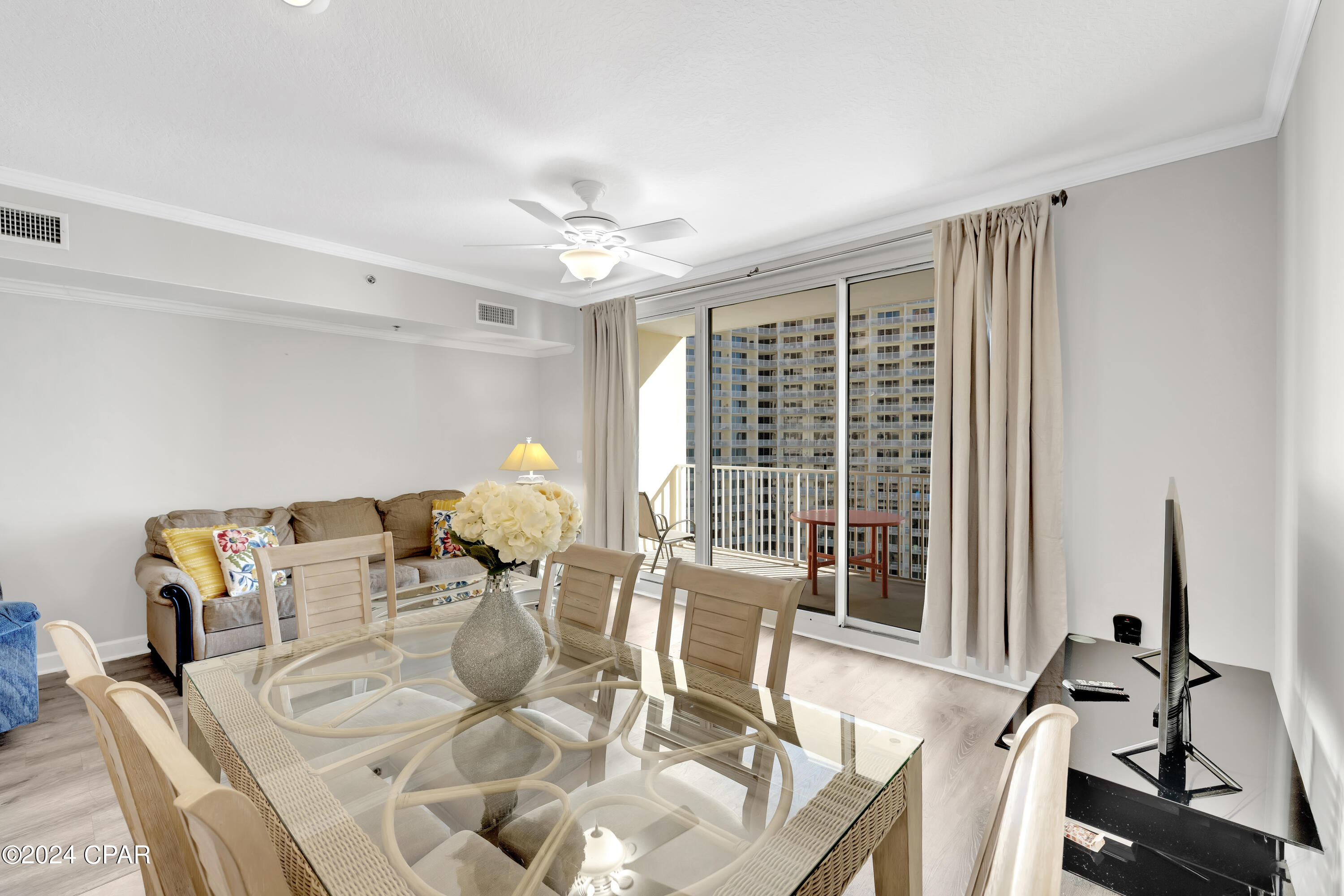 9900 S Thomas Drive 1104