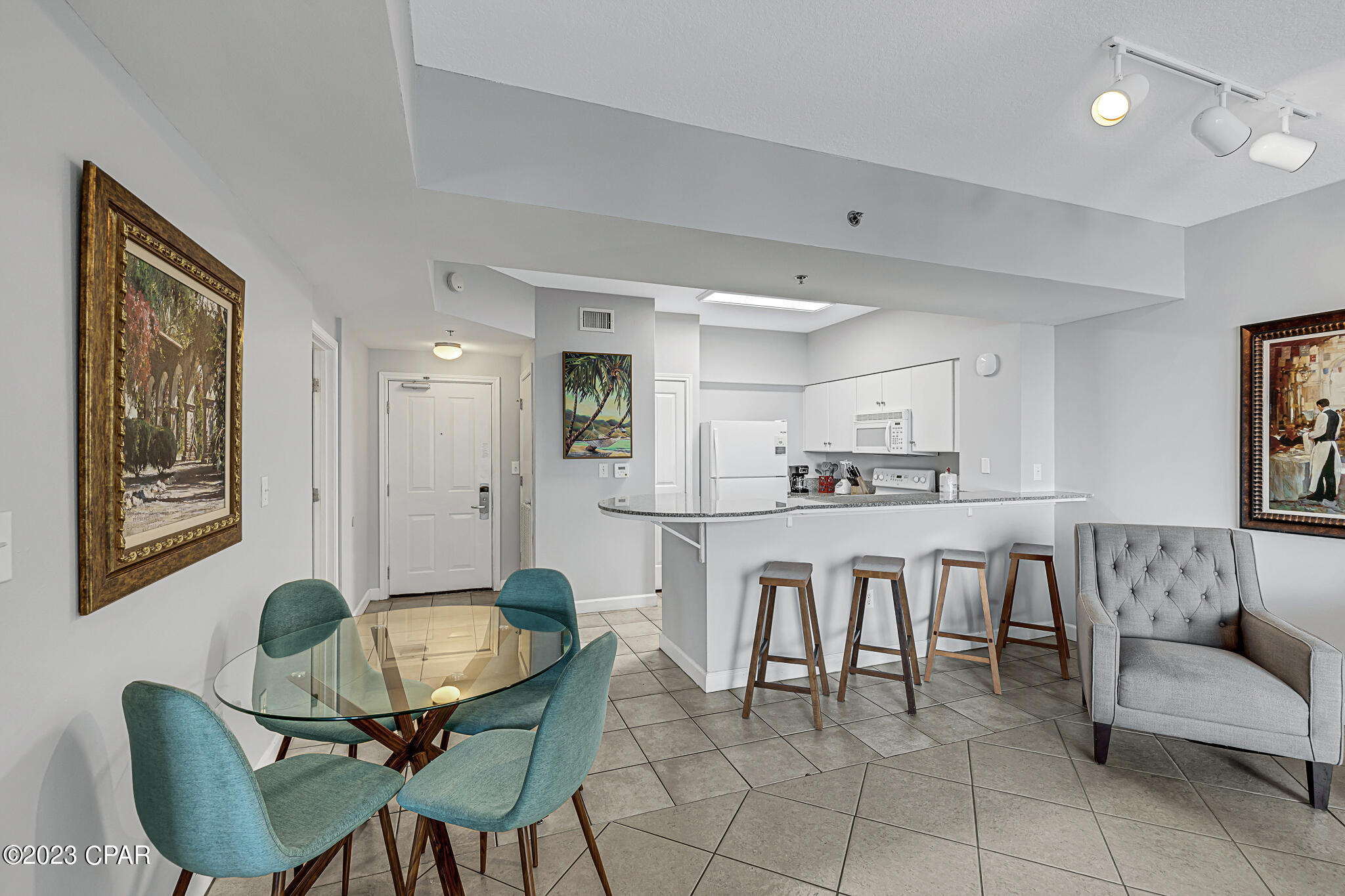 9900 S Thomas Drive 416