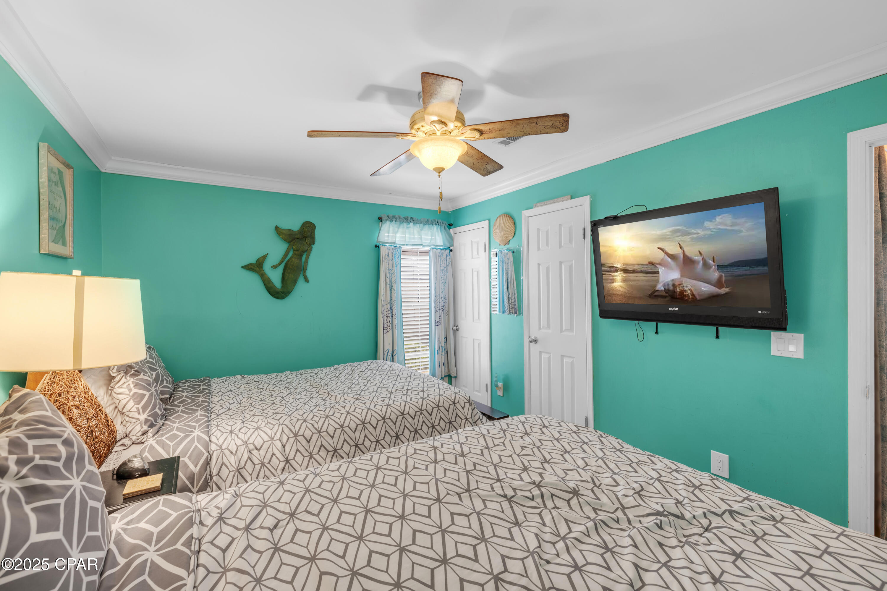 17462 Front Beach Road 35D