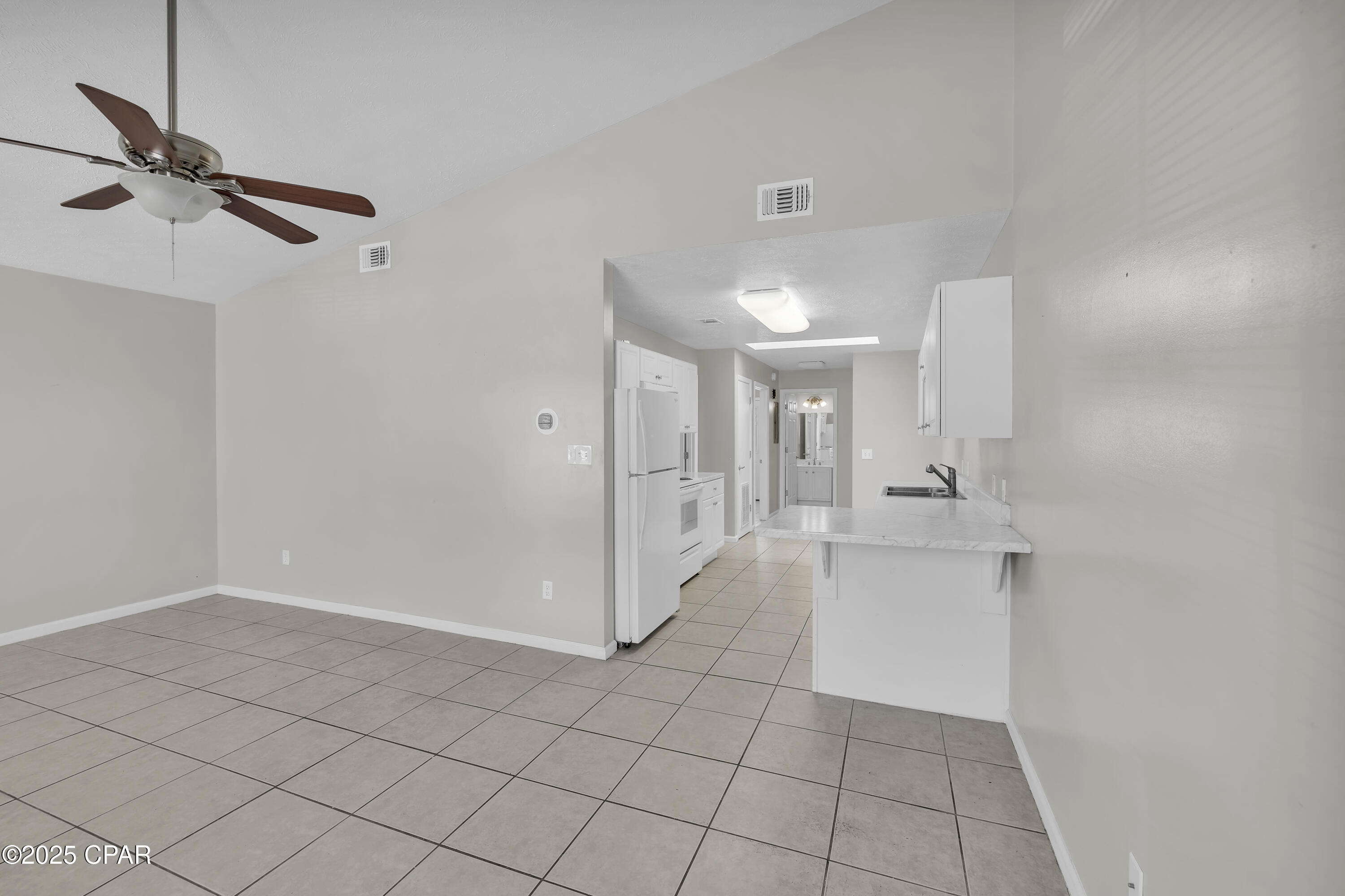 7331-7333 Sunset Avenue