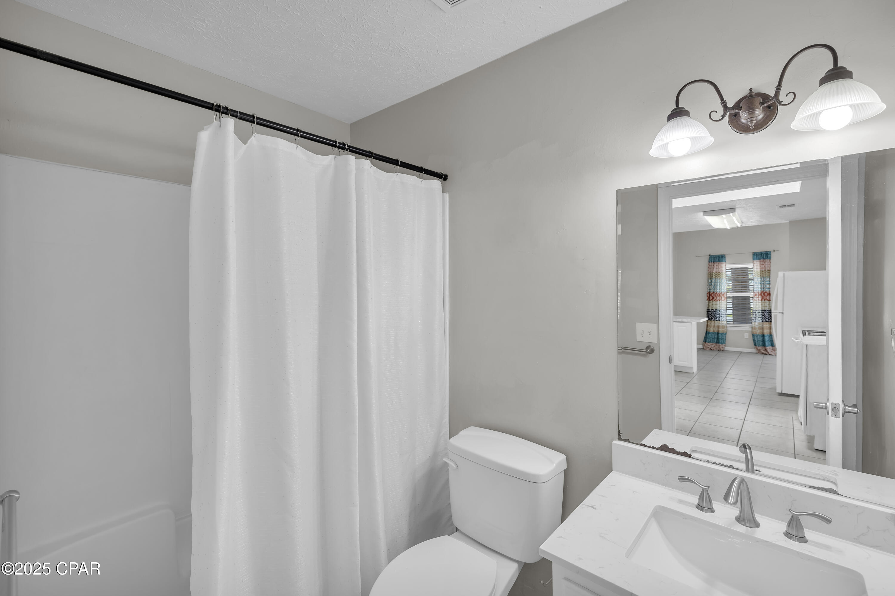 7331-7333 Sunset Avenue