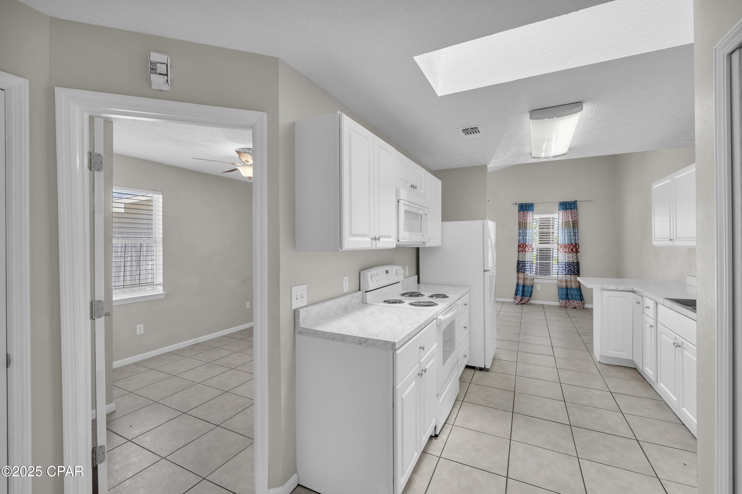 7331-7333 Sunset Avenue