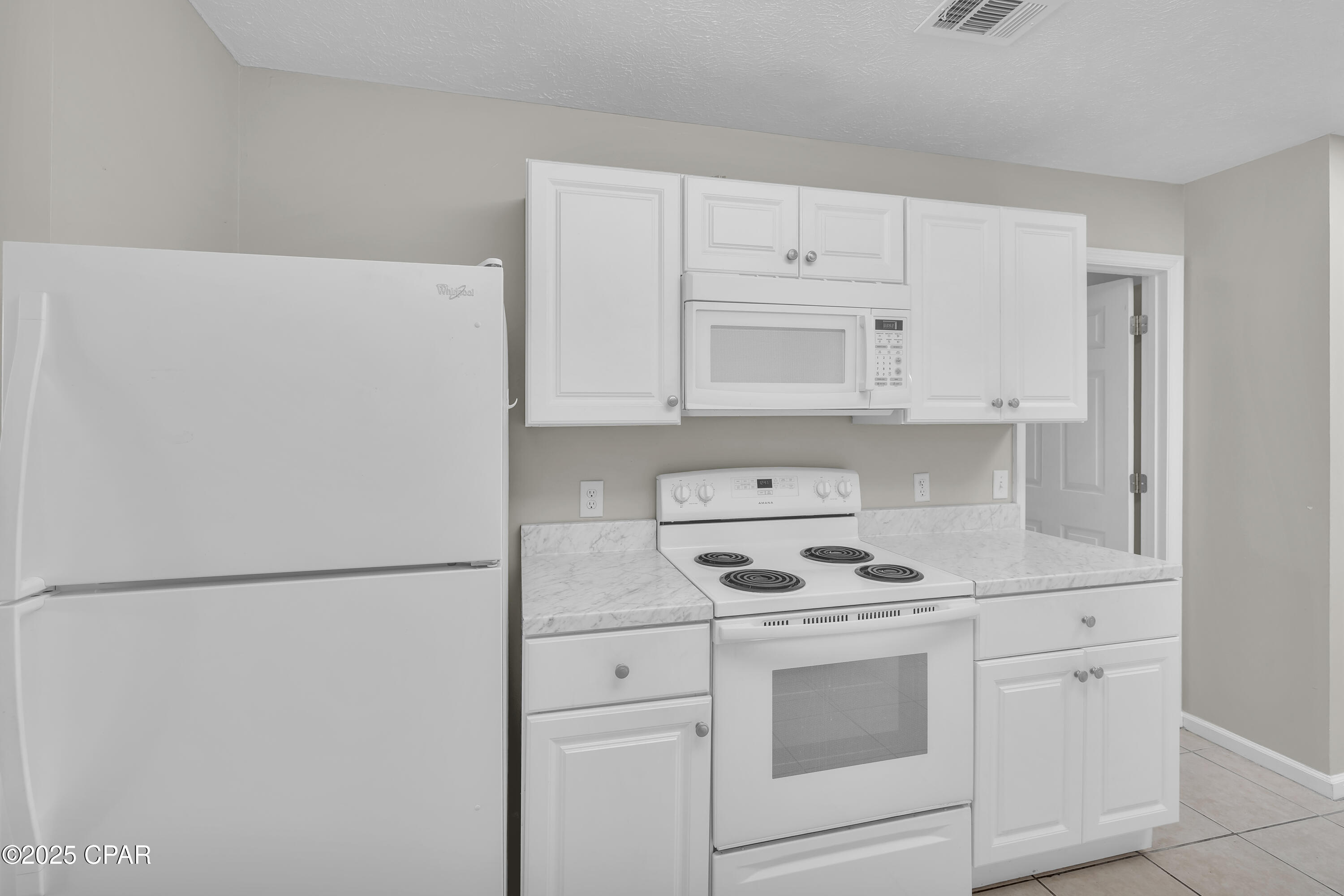 7331-7333 Sunset Avenue