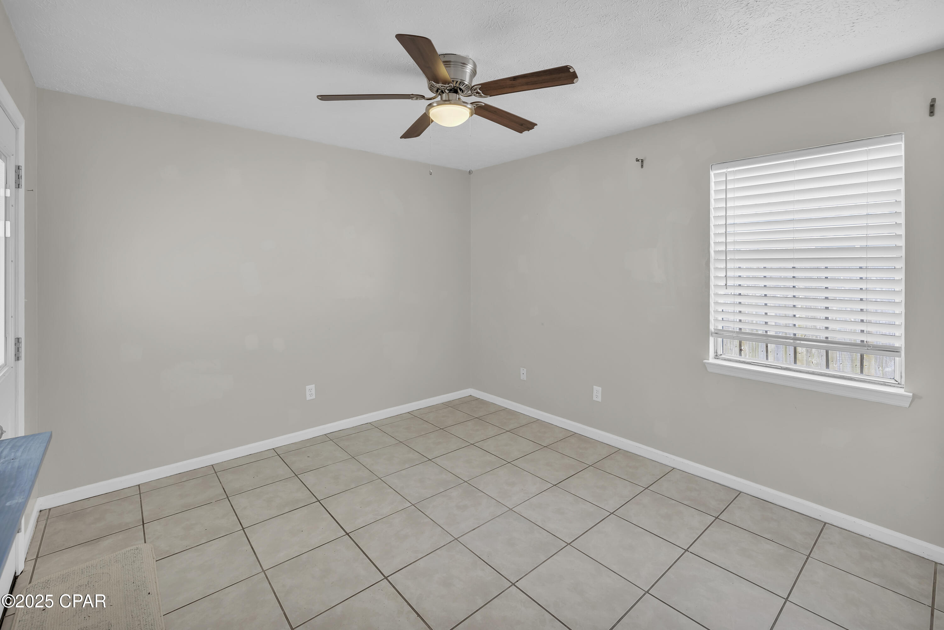 7331-7333 Sunset Avenue