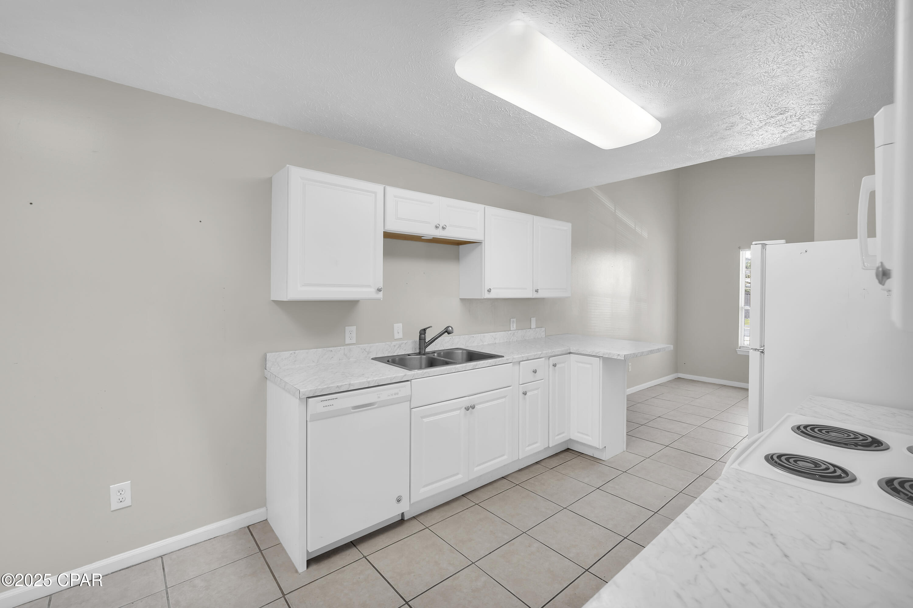 7331-7333 Sunset Avenue