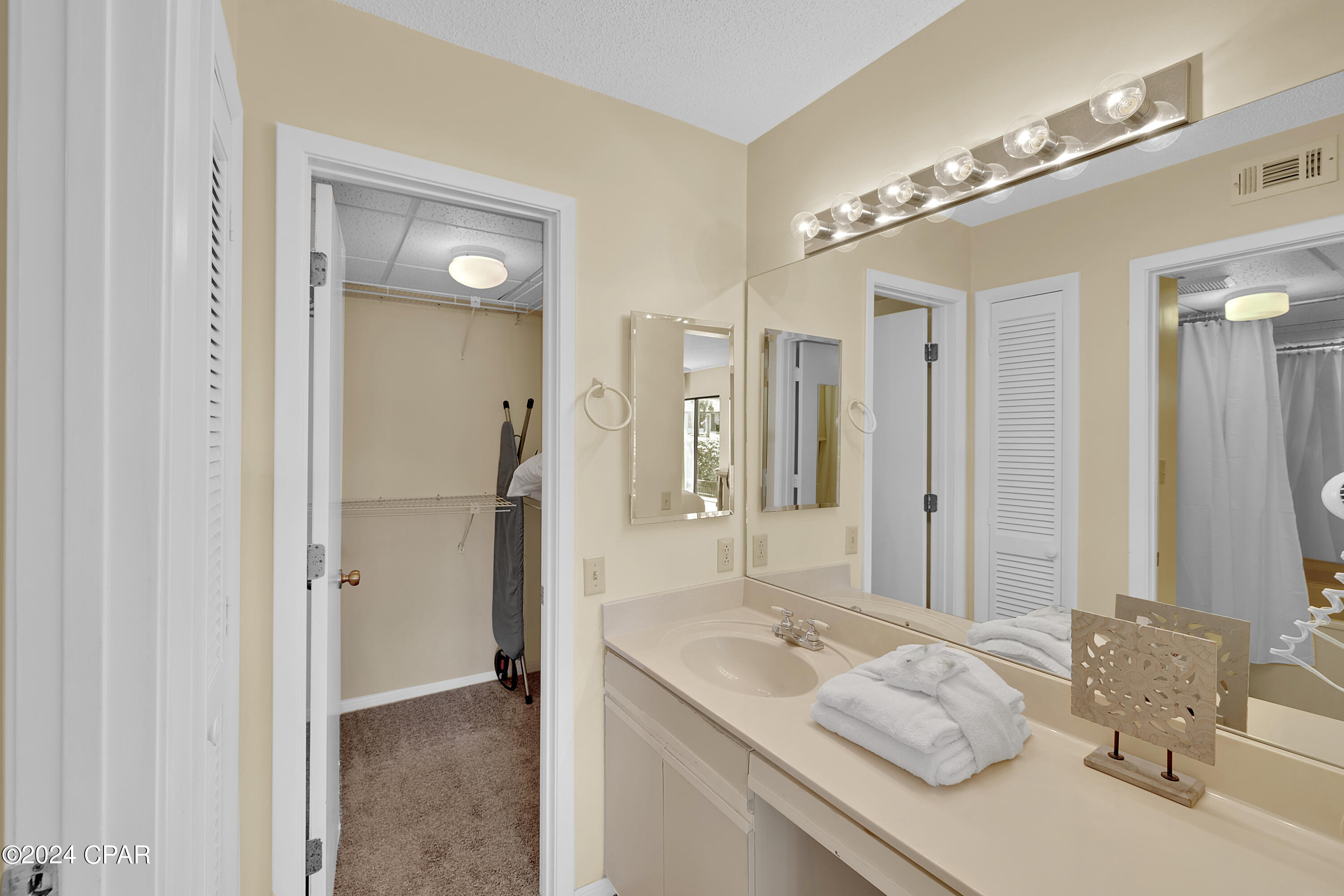 520 N Richard Jackson Boulevard 2505