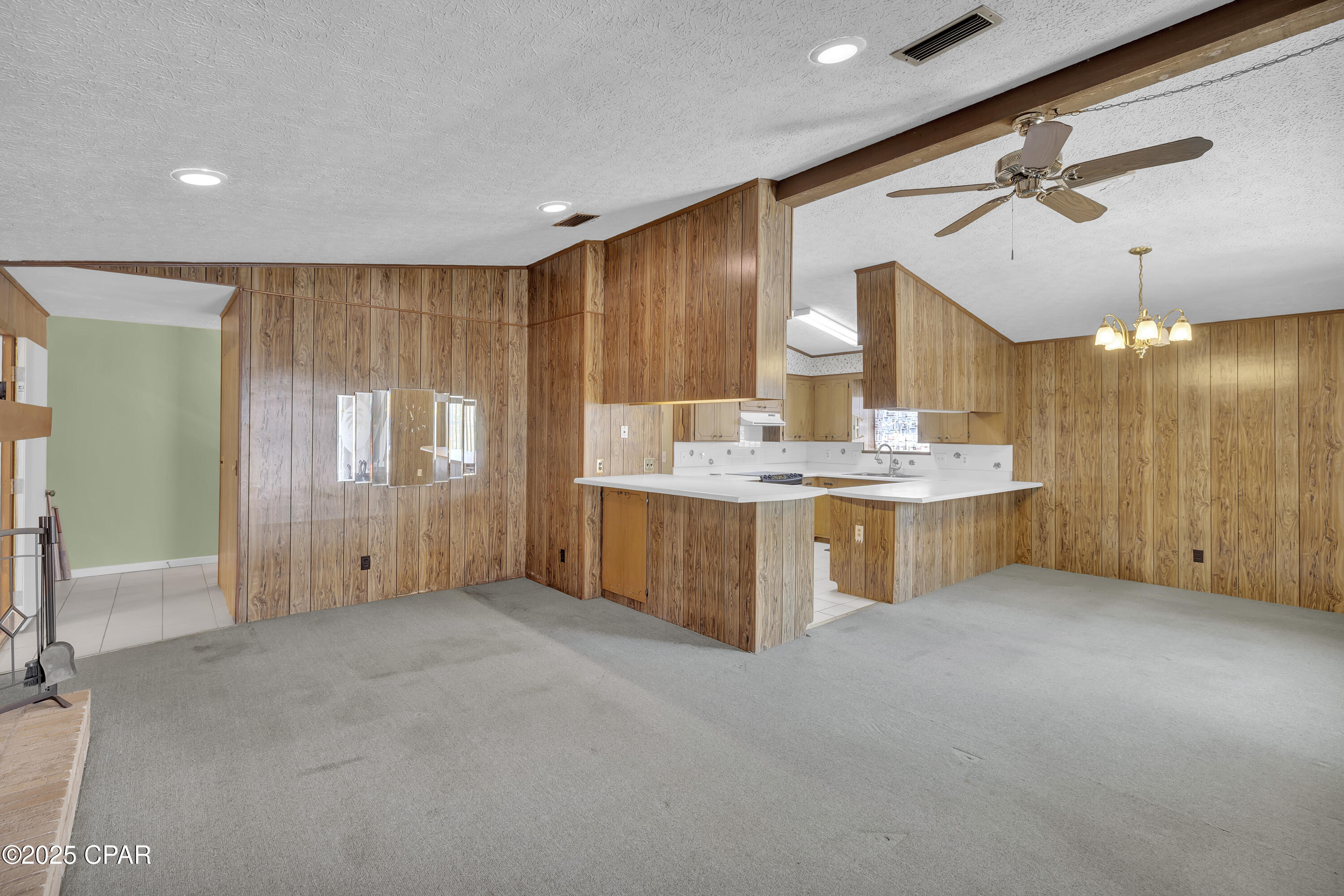 5501 Lagoon Way