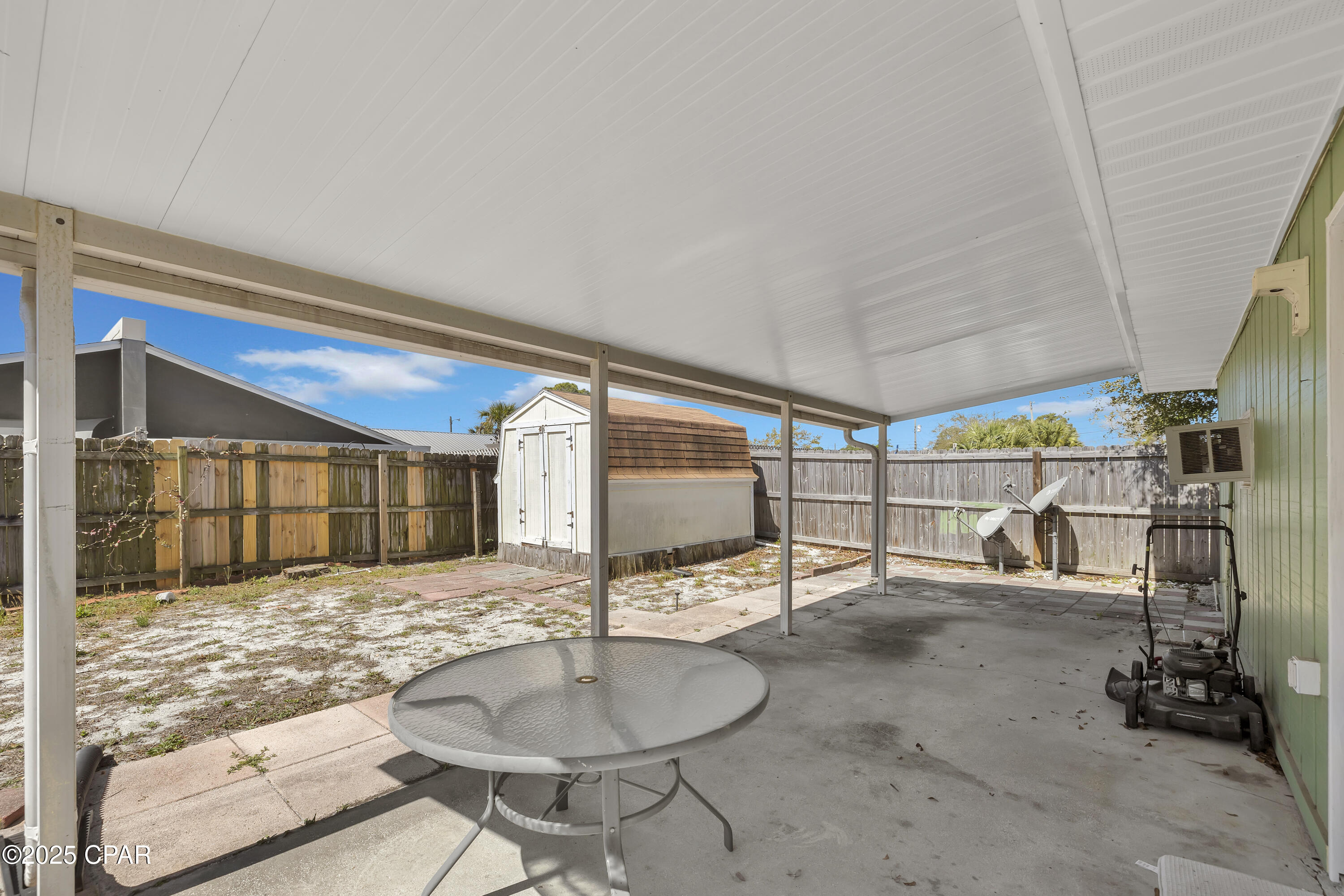 5501 Lagoon Way