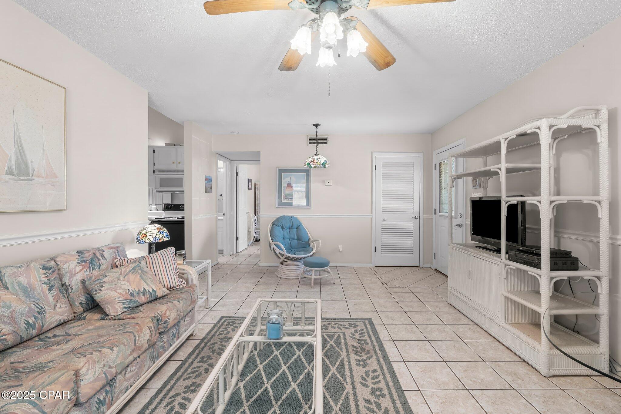 17462 Front Beach Road 13C4