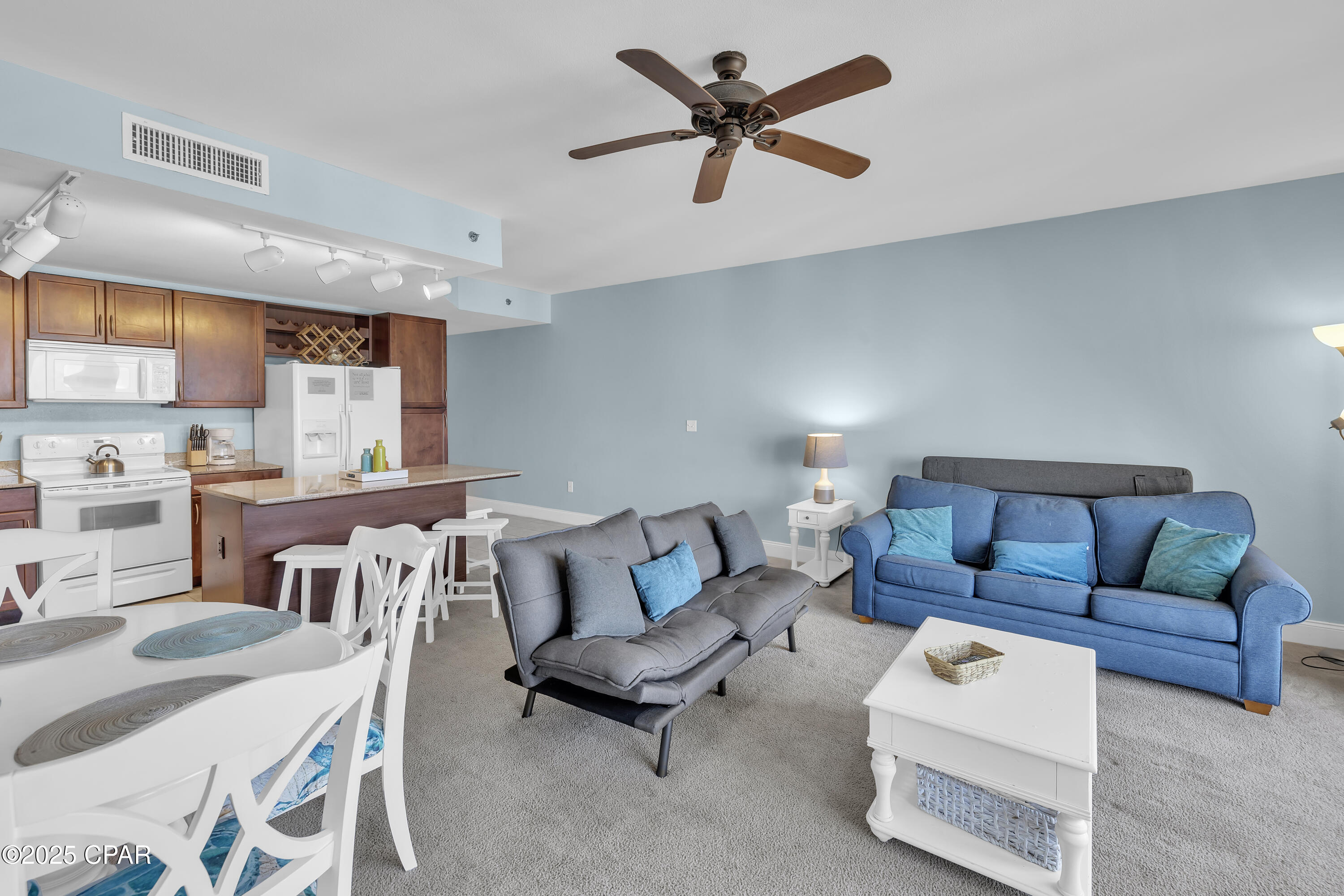 9860 S Thomas Drive 1604