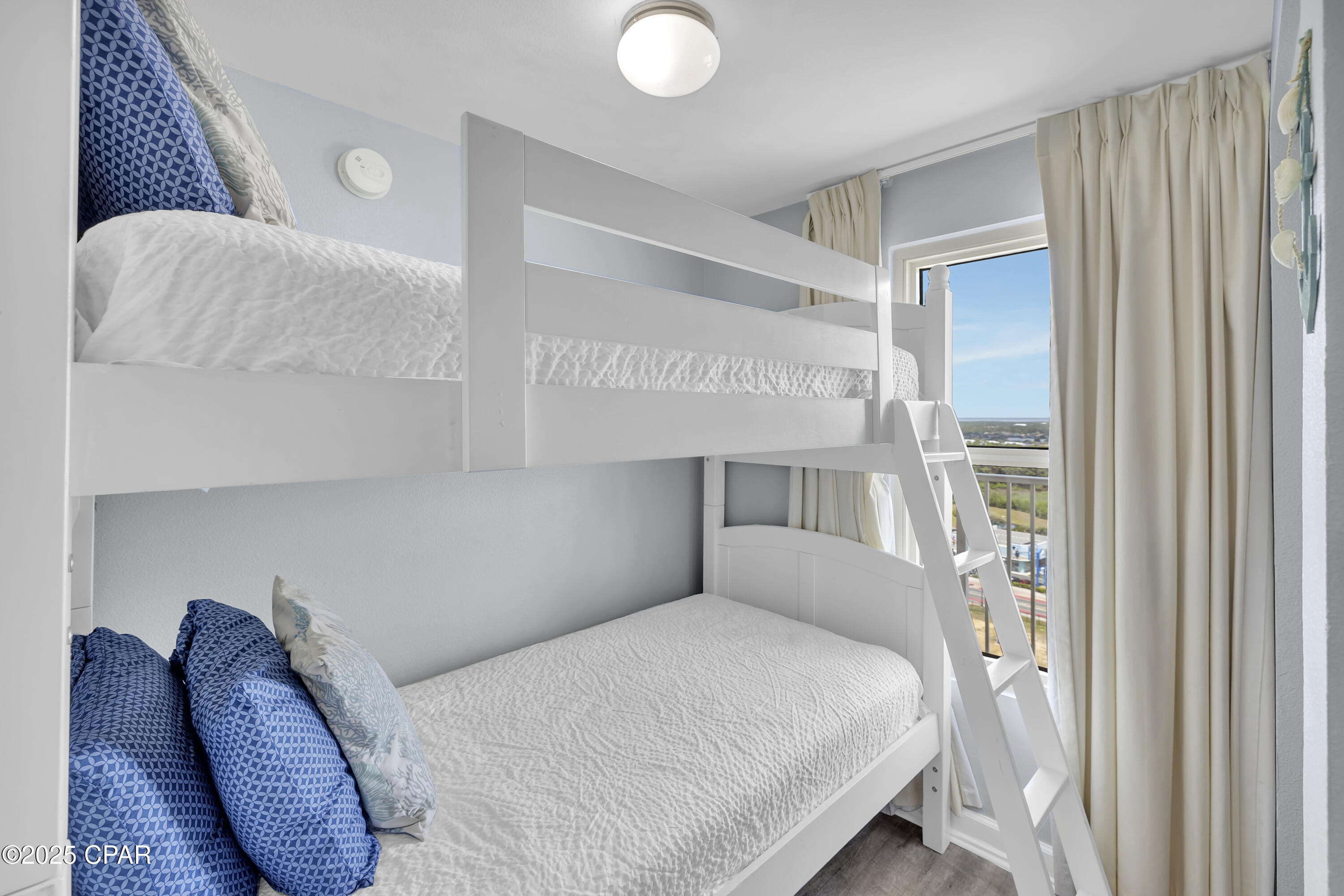 9900 S Thomas Drive 1712