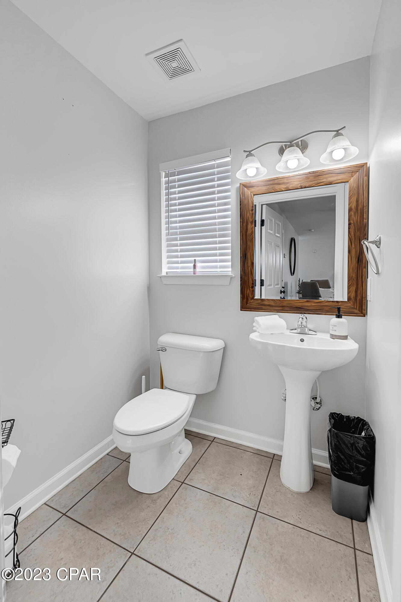 11607 Sand Castle Lane