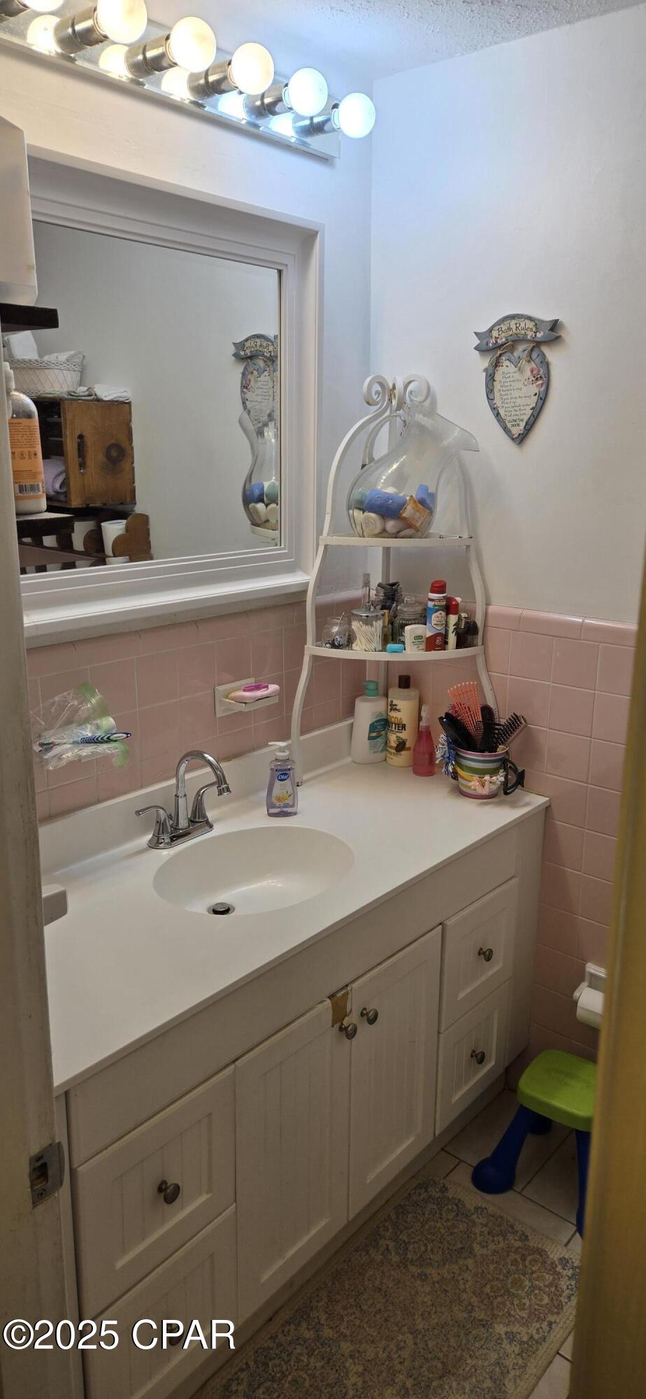 5901 Magnolia Beach Road