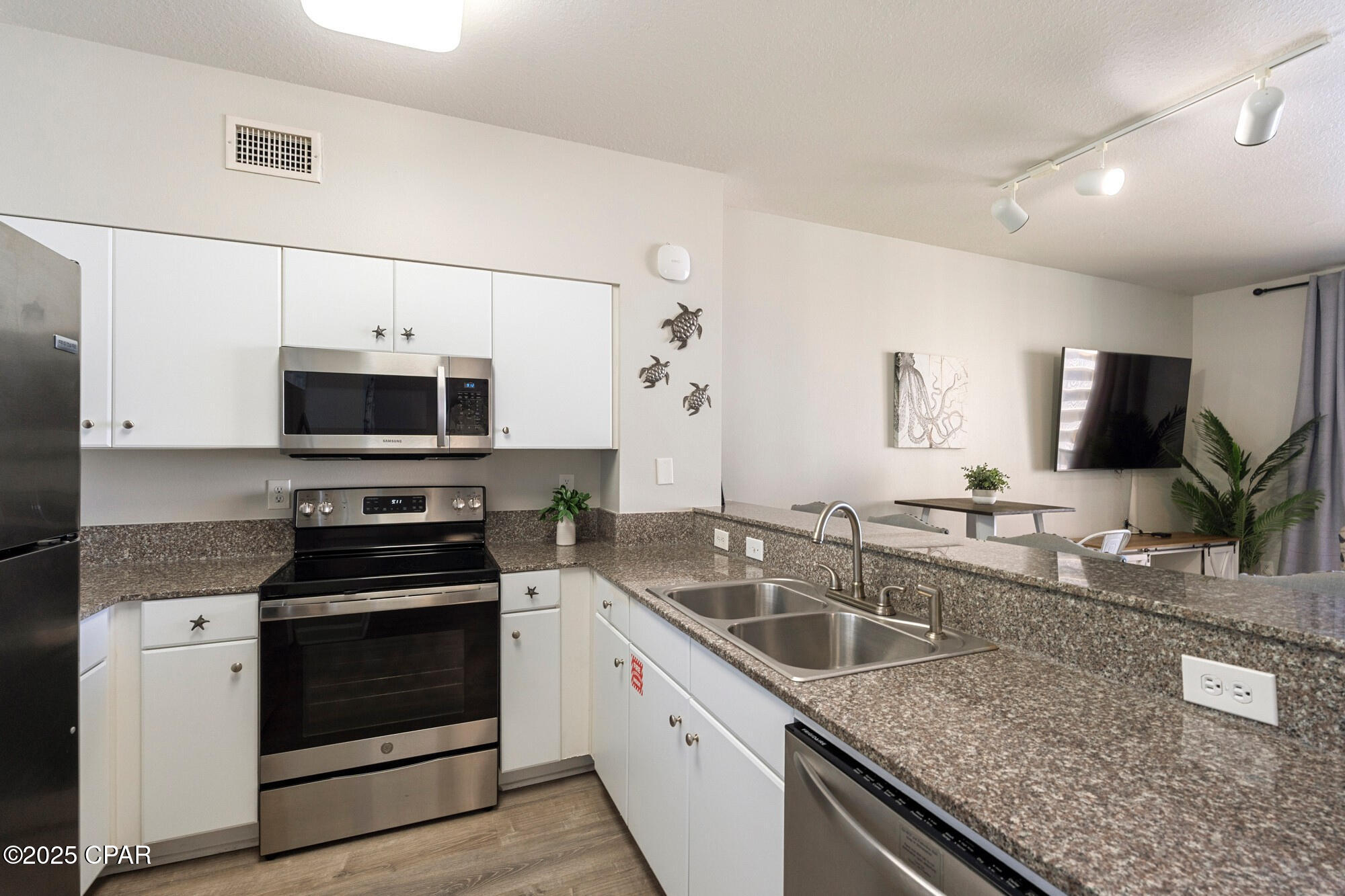 9900 S Thomas Drive 1321