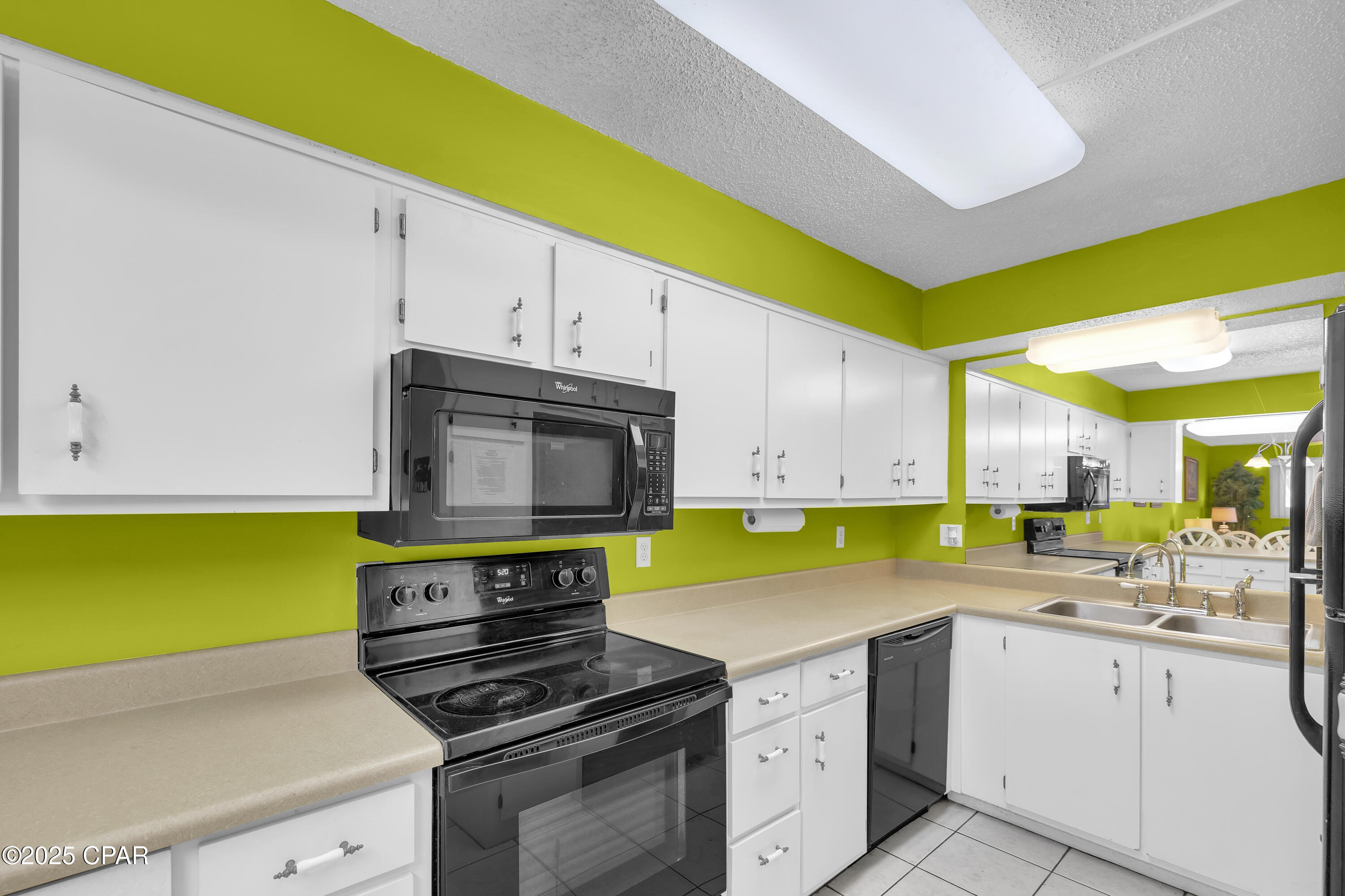 5801 Thomas Drive 203