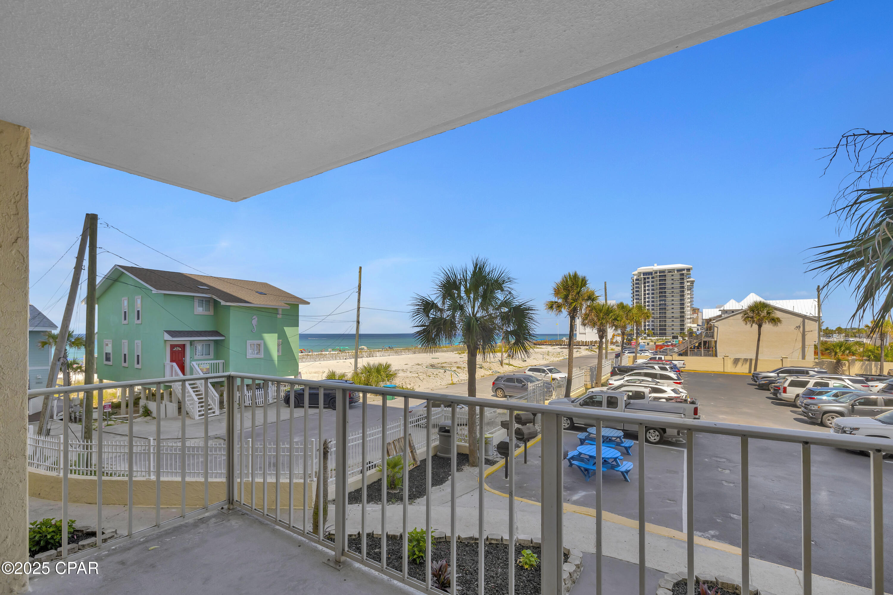 5801 Thomas Drive 203