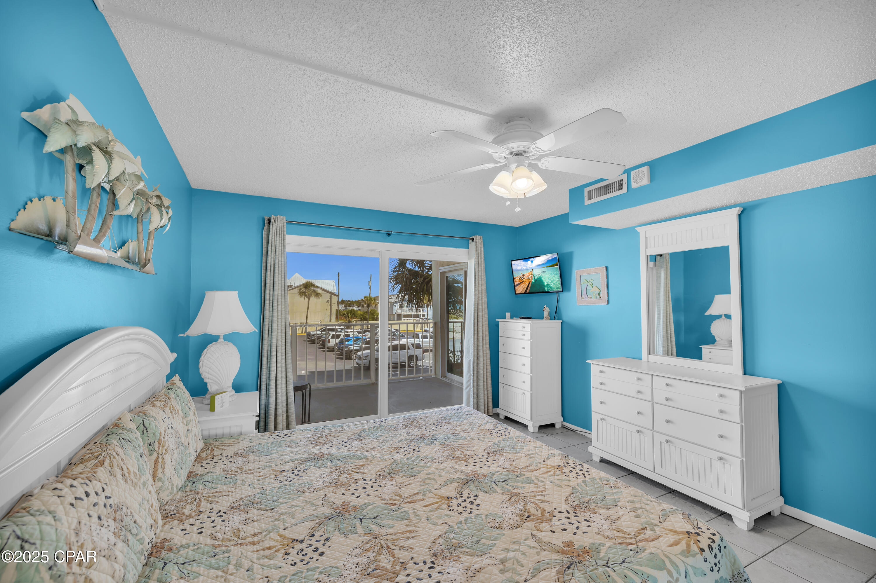 5801 Thomas Drive 203