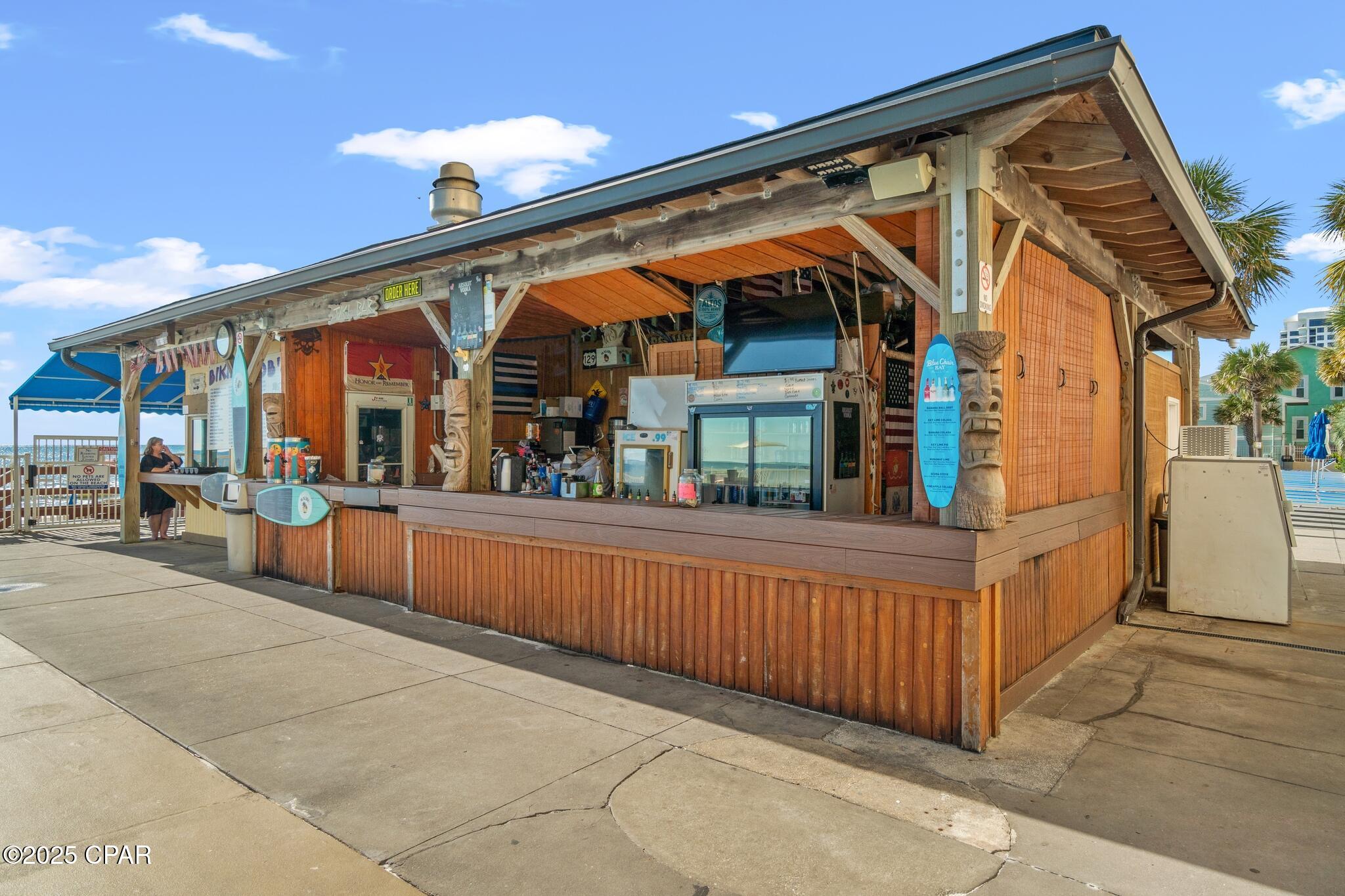 5801 Thomas Drive 203