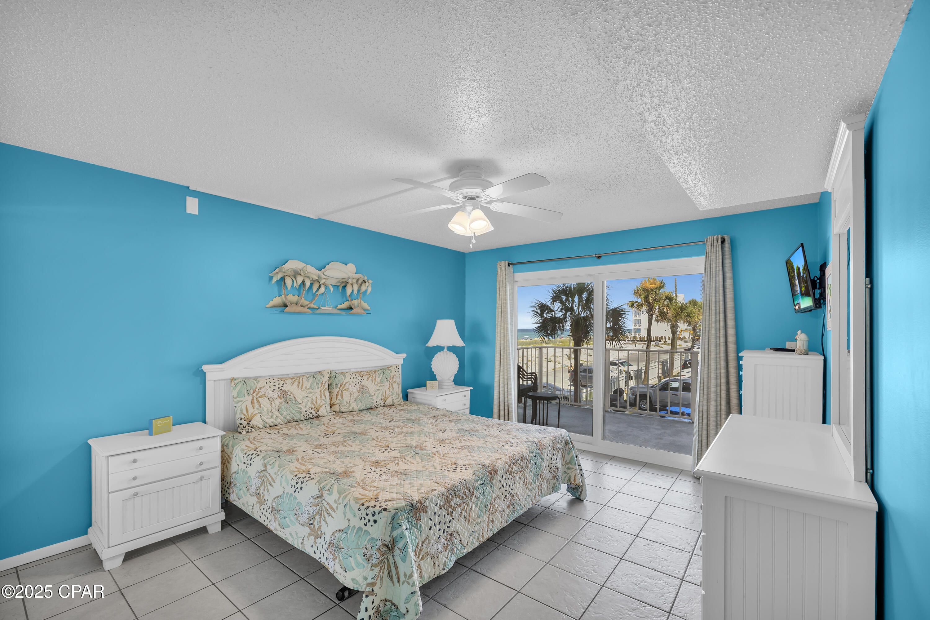 5801 Thomas Drive 203