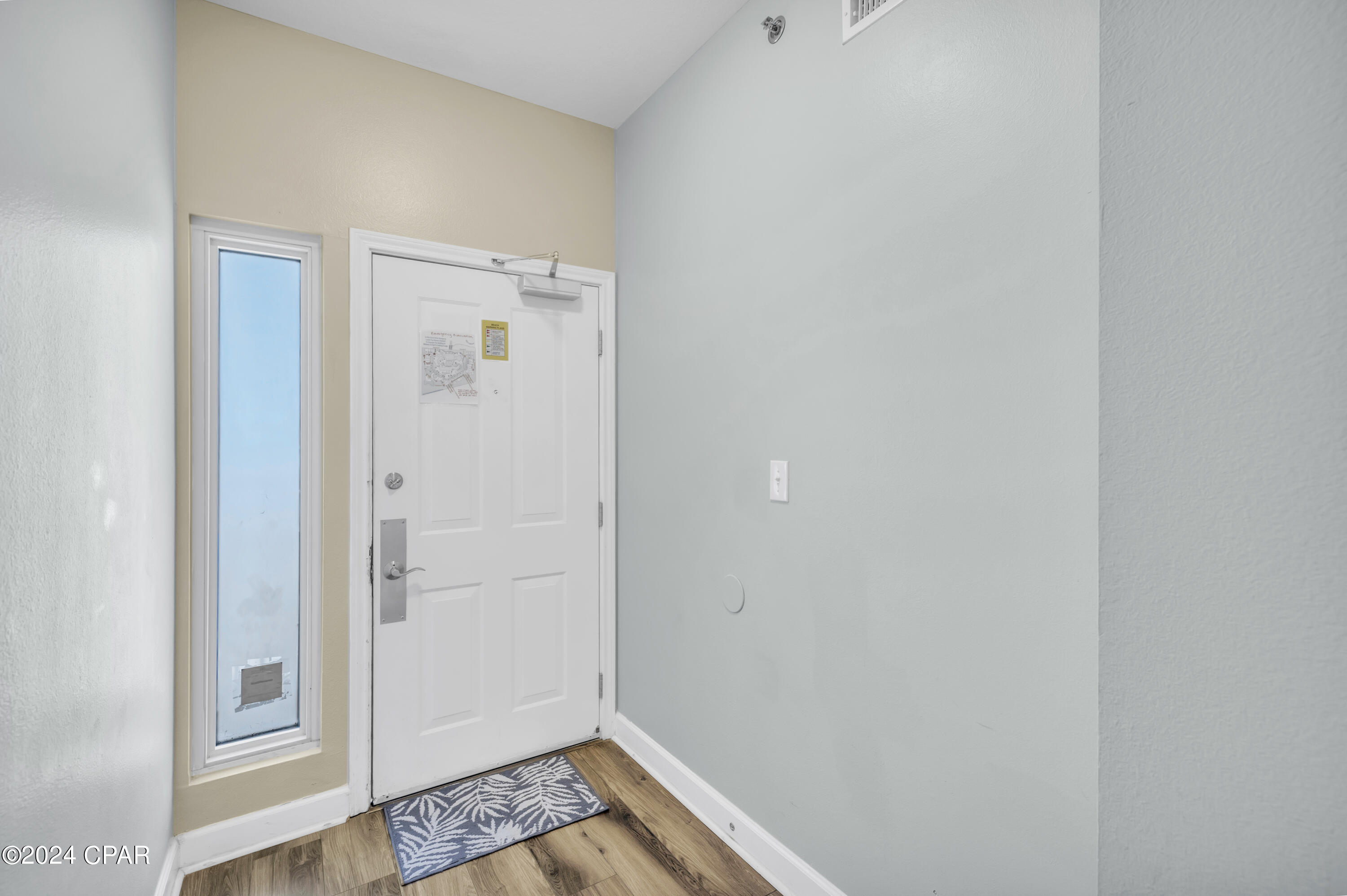 9900 S Thomas Drive 1825