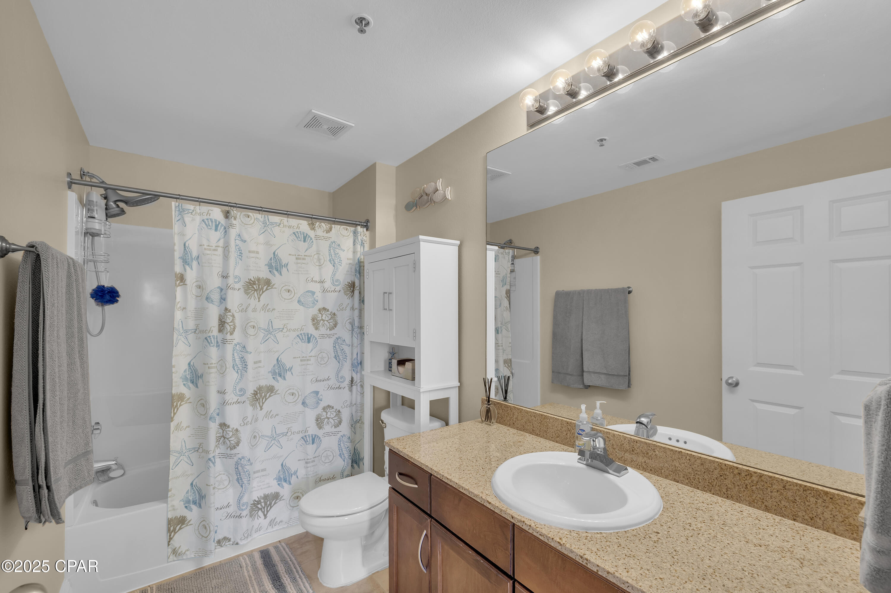 9860 S Thomas Drive 1304