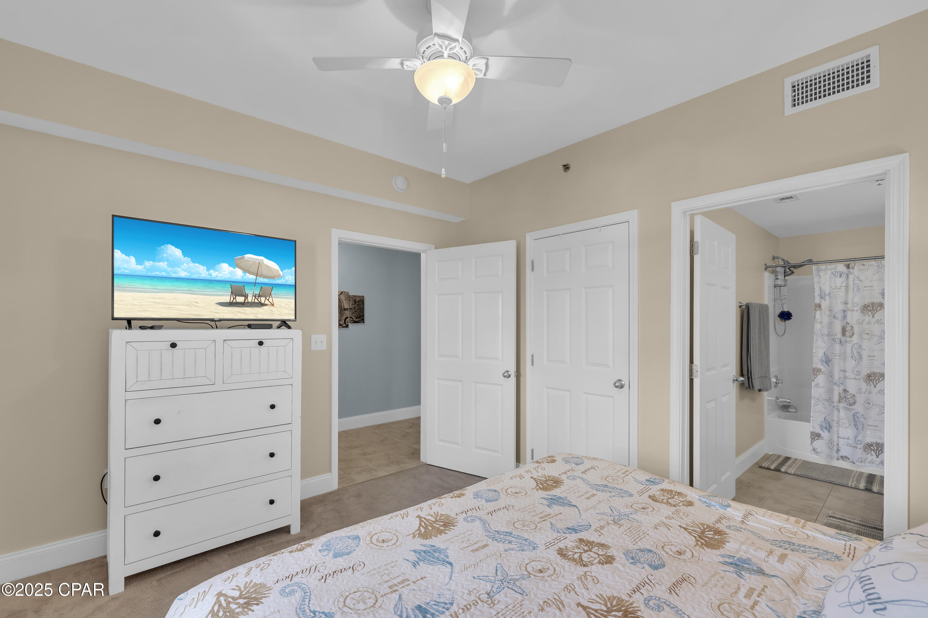 9860 S Thomas Drive 1304