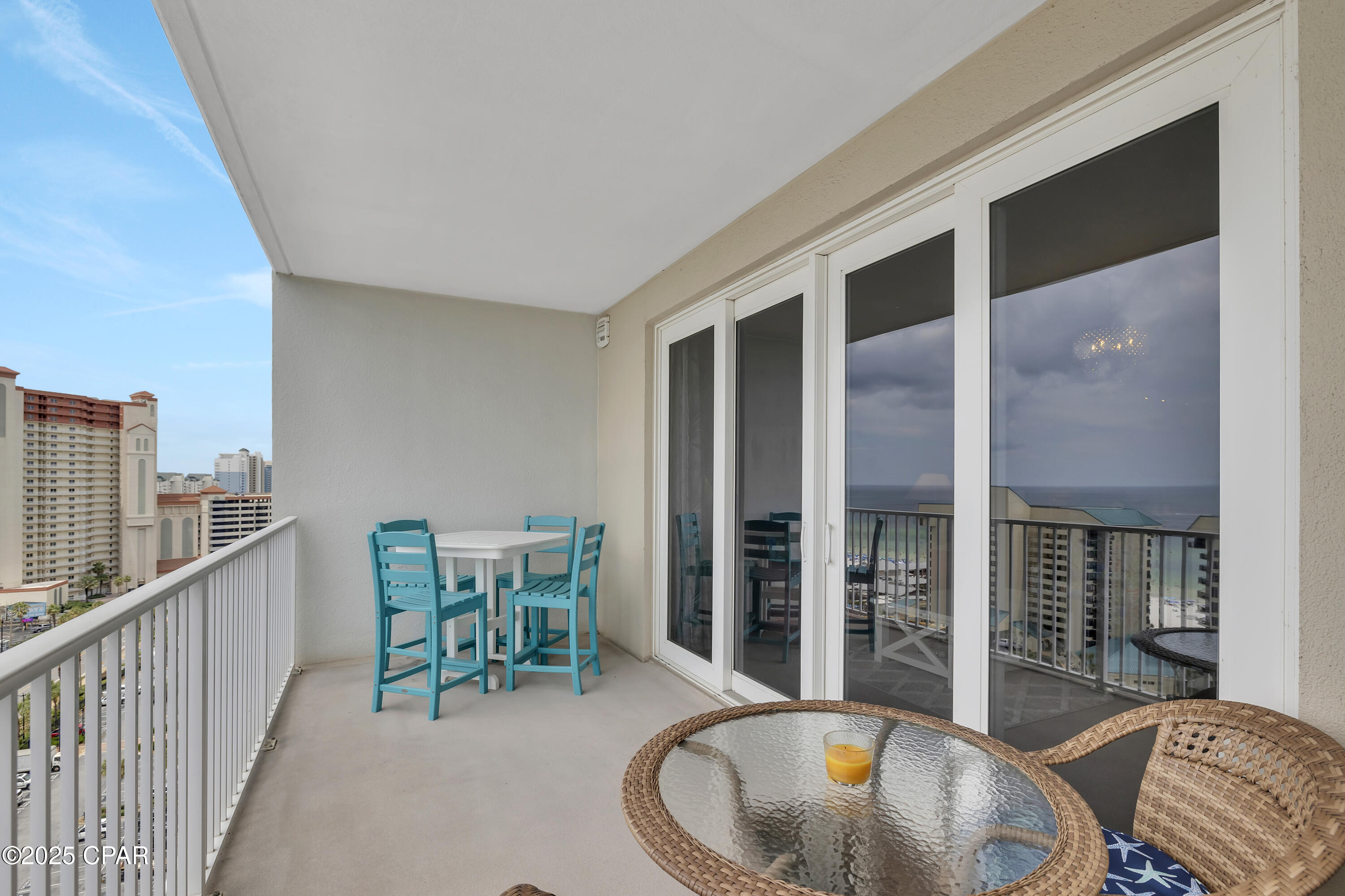 9860 S Thomas Drive 1304