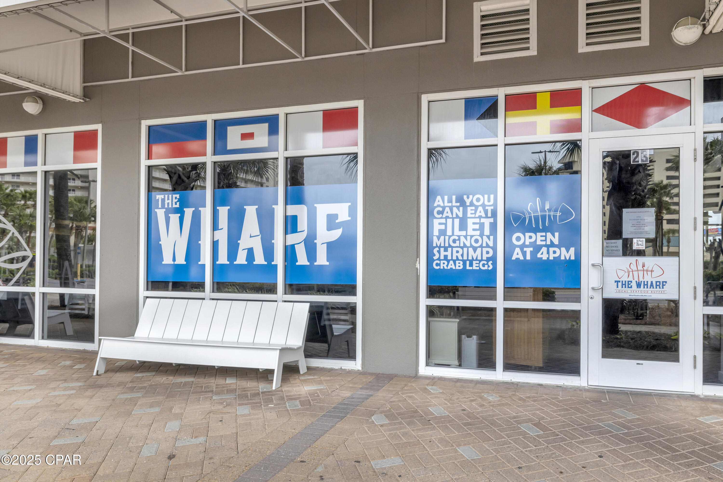 9860 S Thomas Drive 921