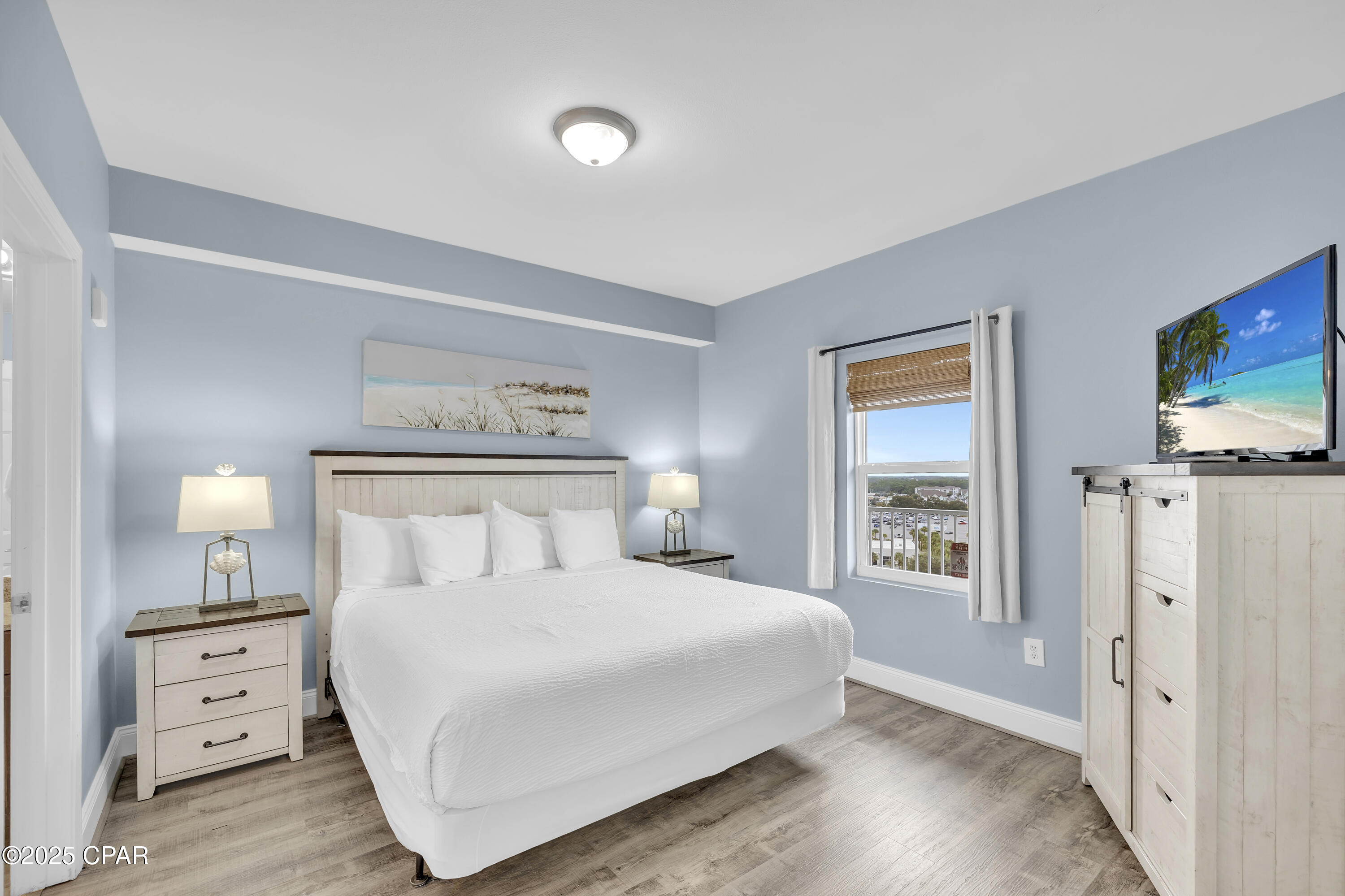 9860 S Thomas Drive 921