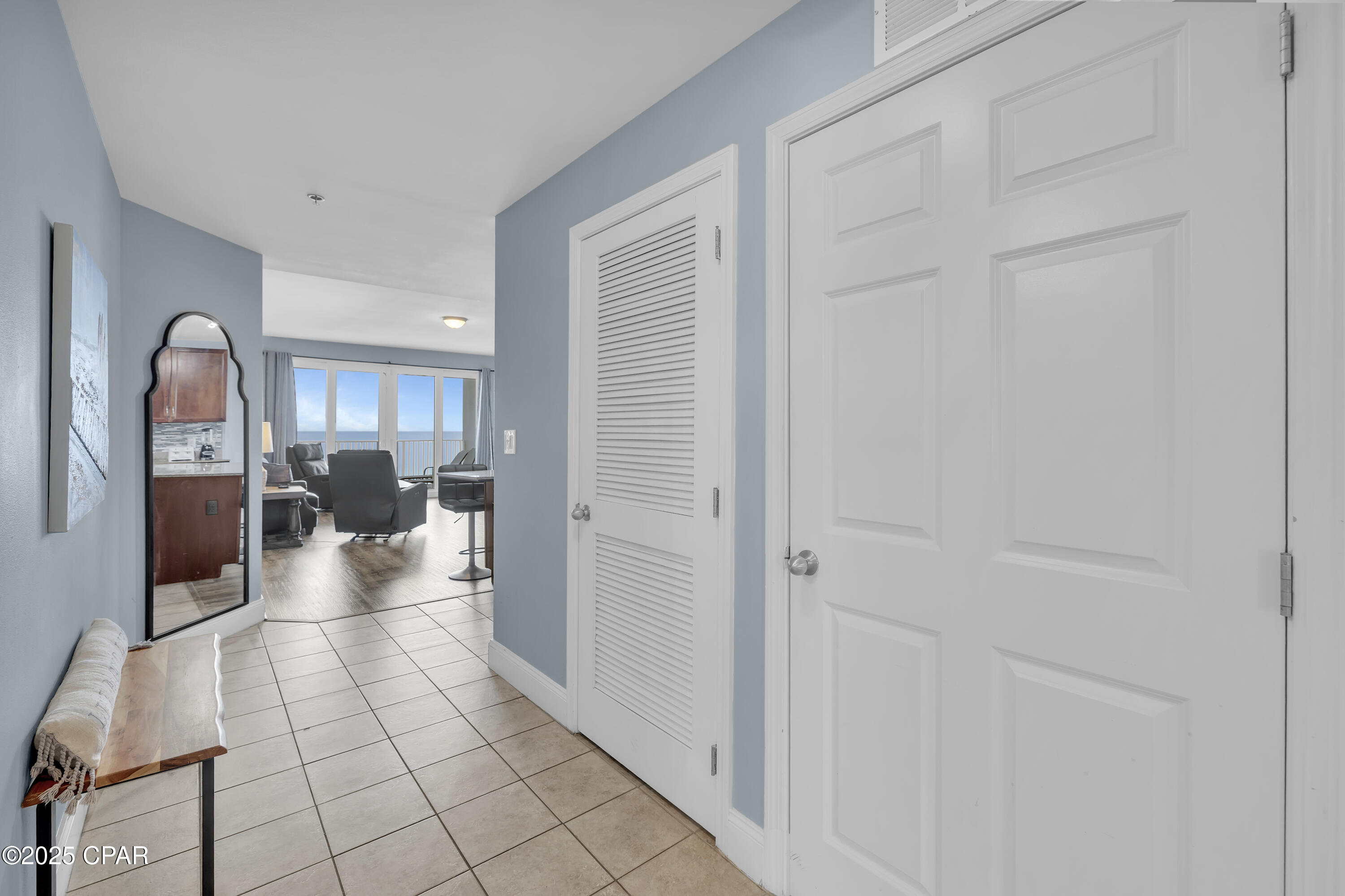 9860 S Thomas Drive 921