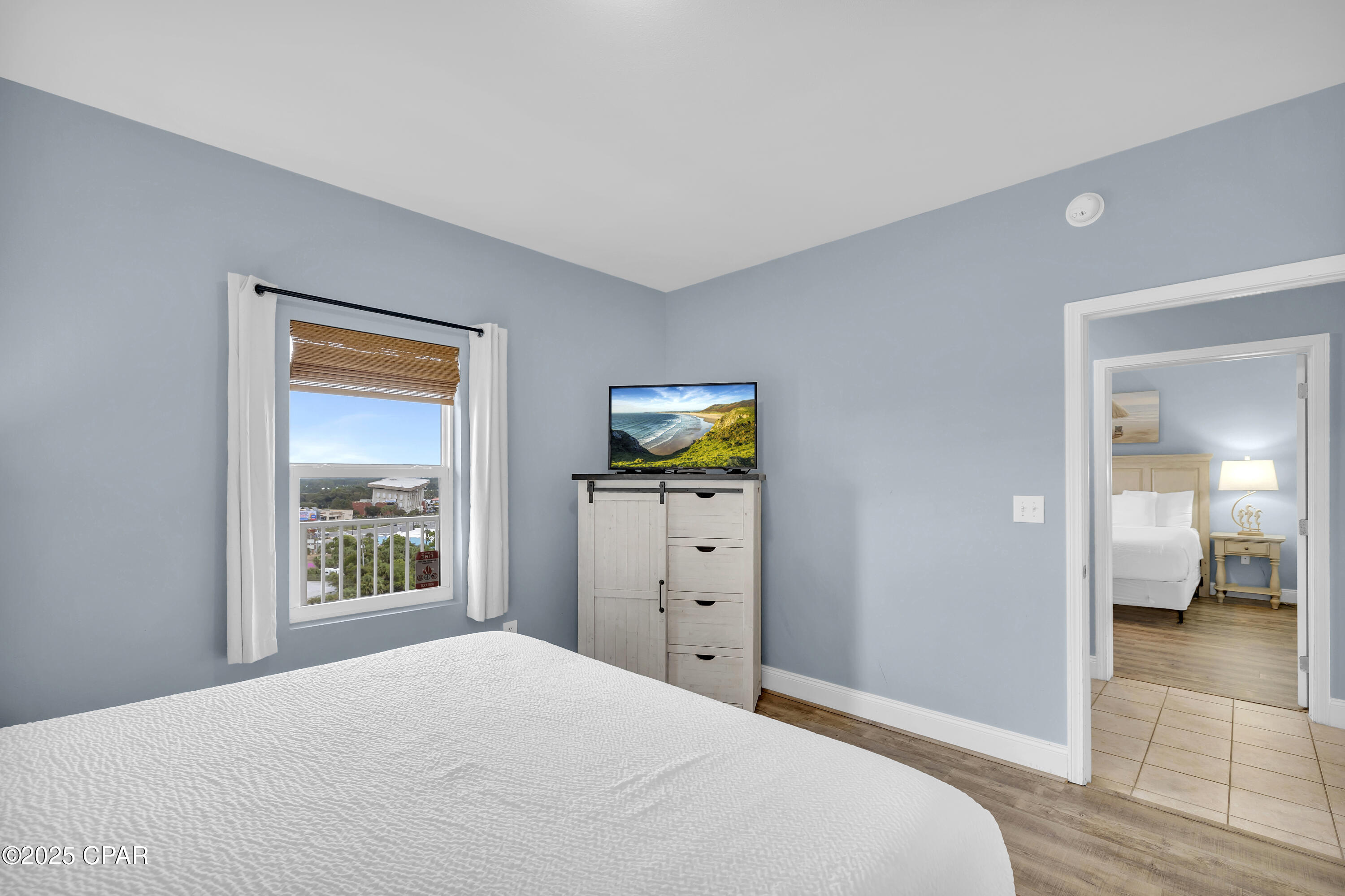 9860 S Thomas Drive 921