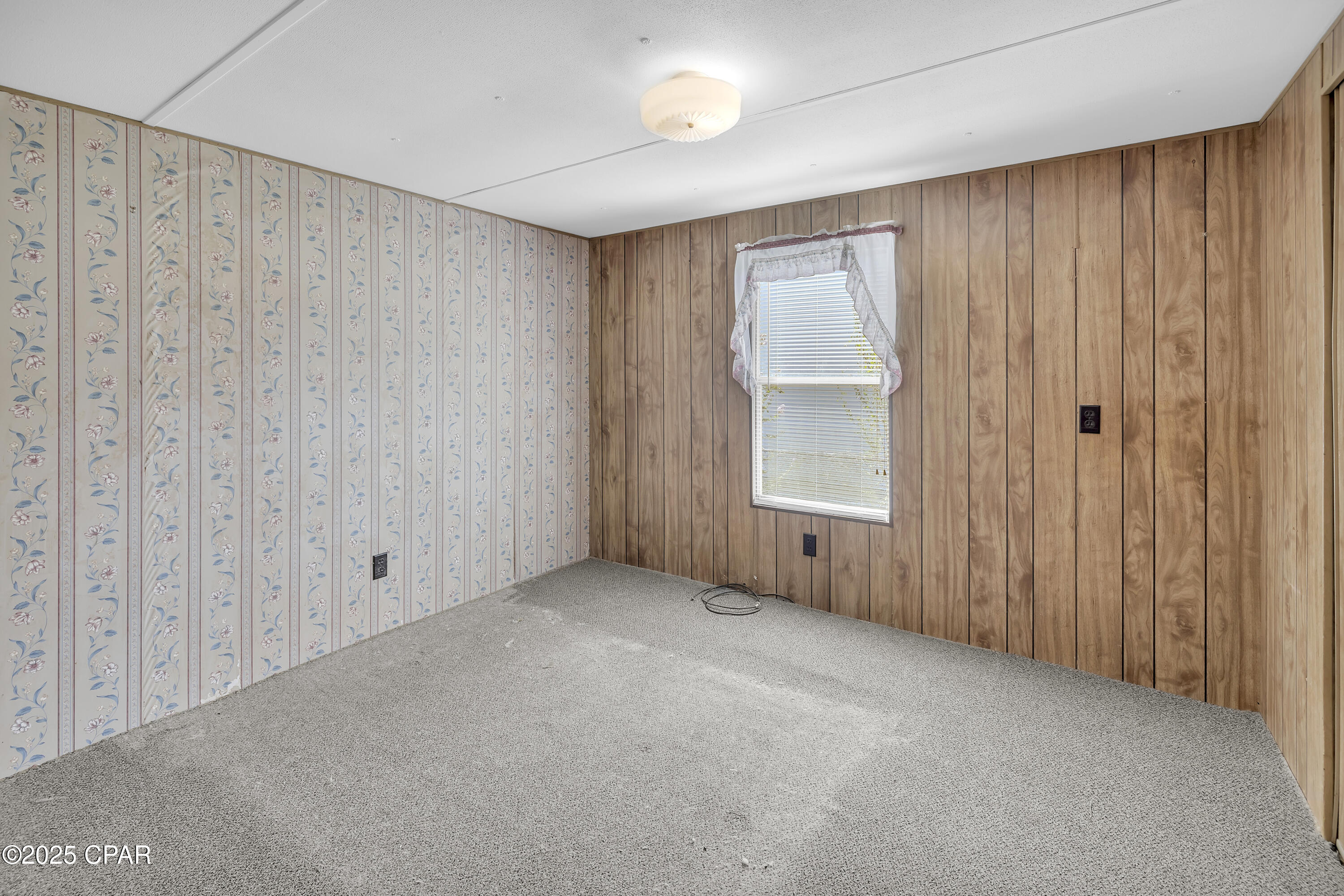 2518 Shady Oak Court