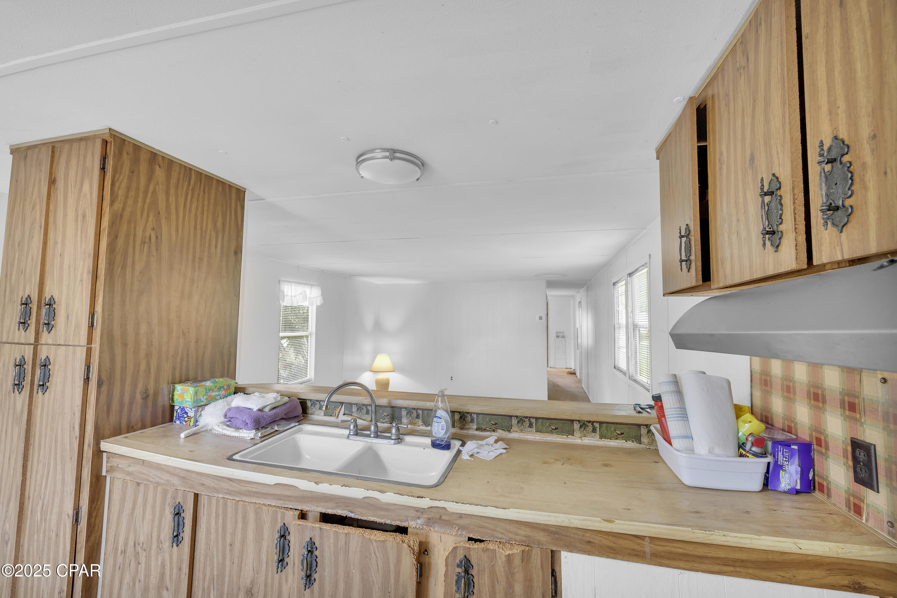 2518 Shady Oak Court