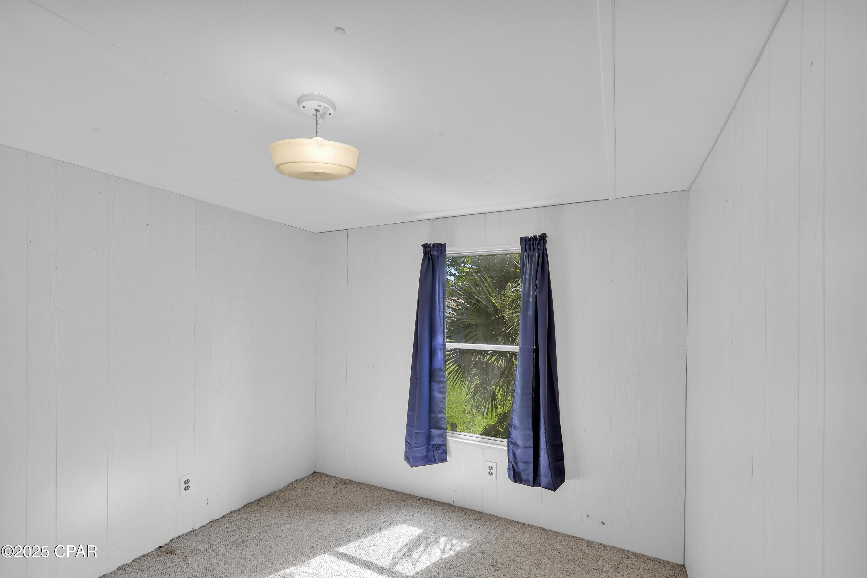 2518 Shady Oak Court