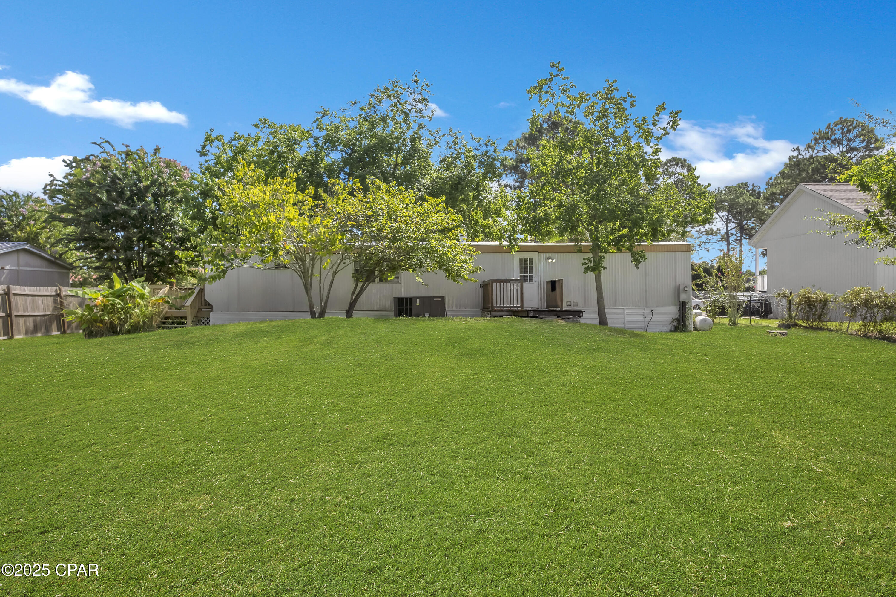 2518 Shady Oak Court