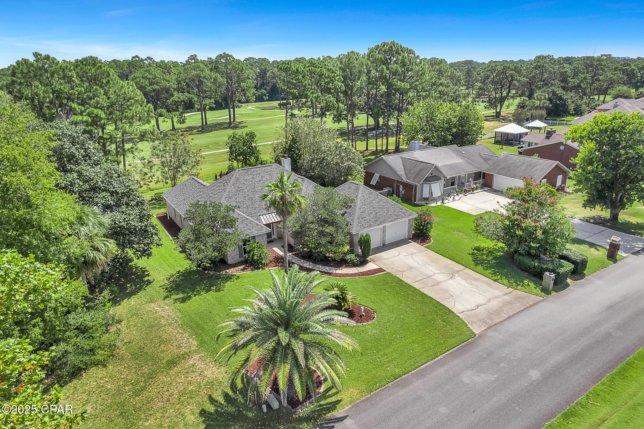 242 E Eagle Drive