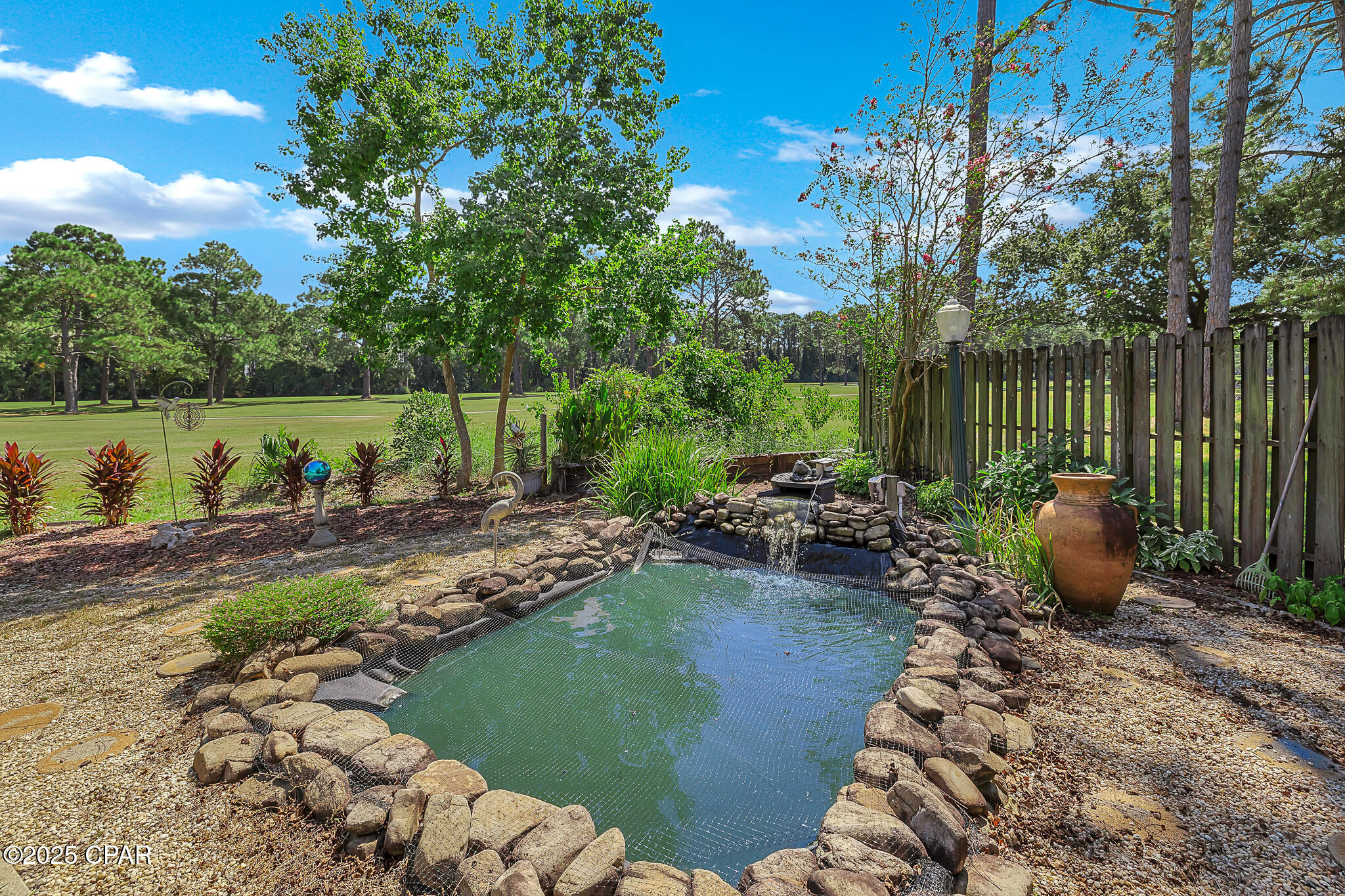 242 E Eagle Drive