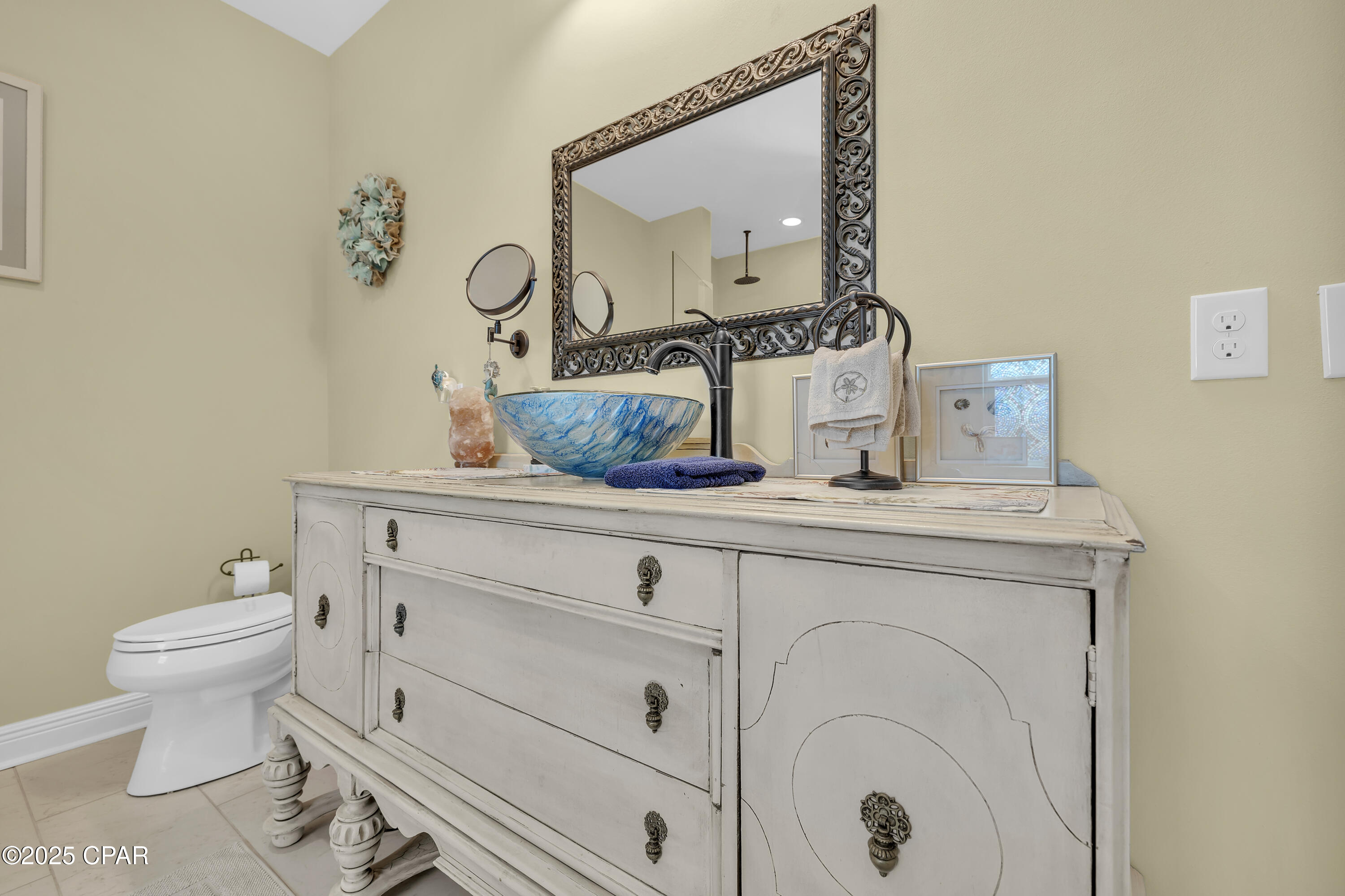 3530 Treasure Circle