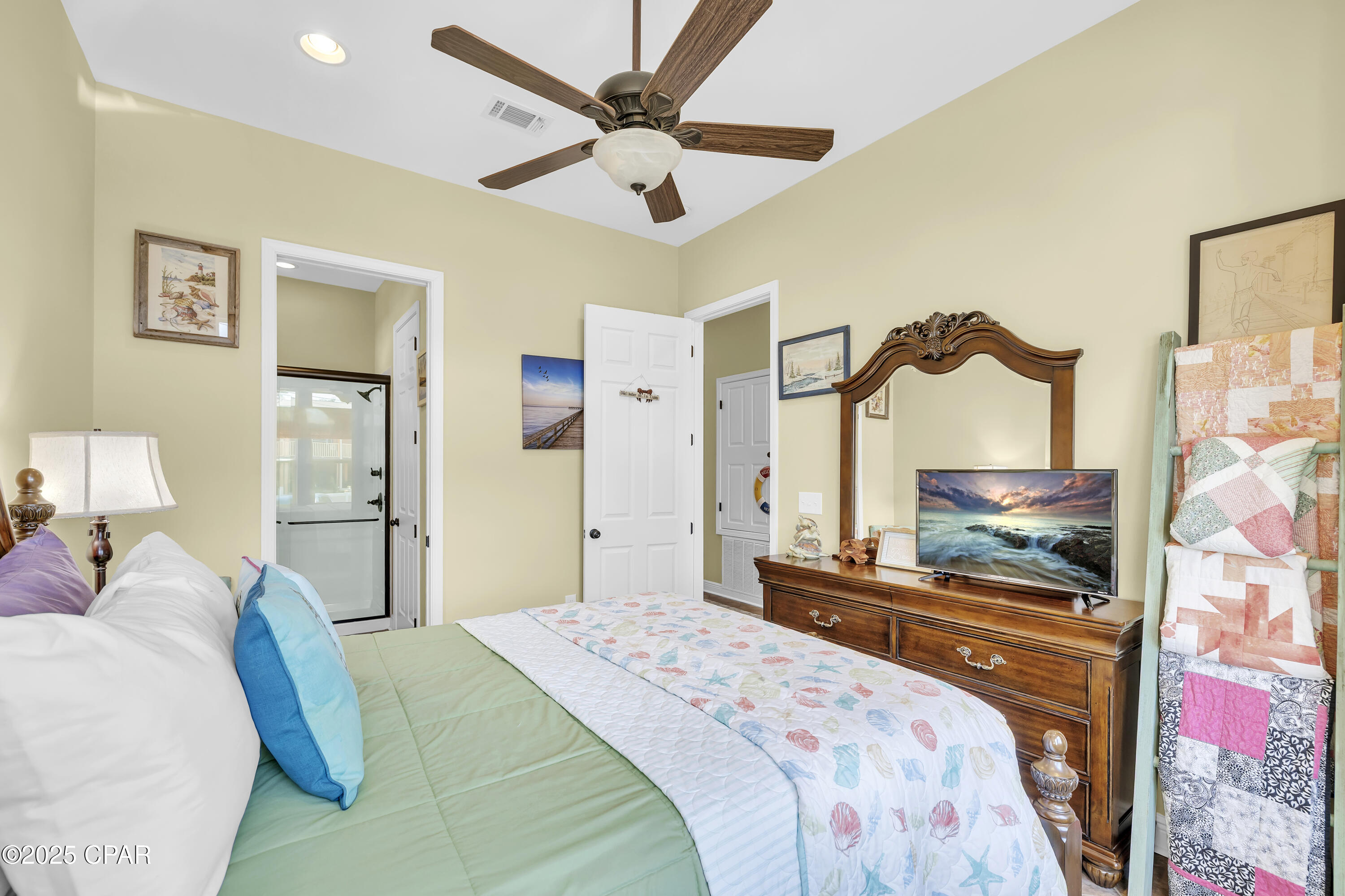 3530 Treasure Circle