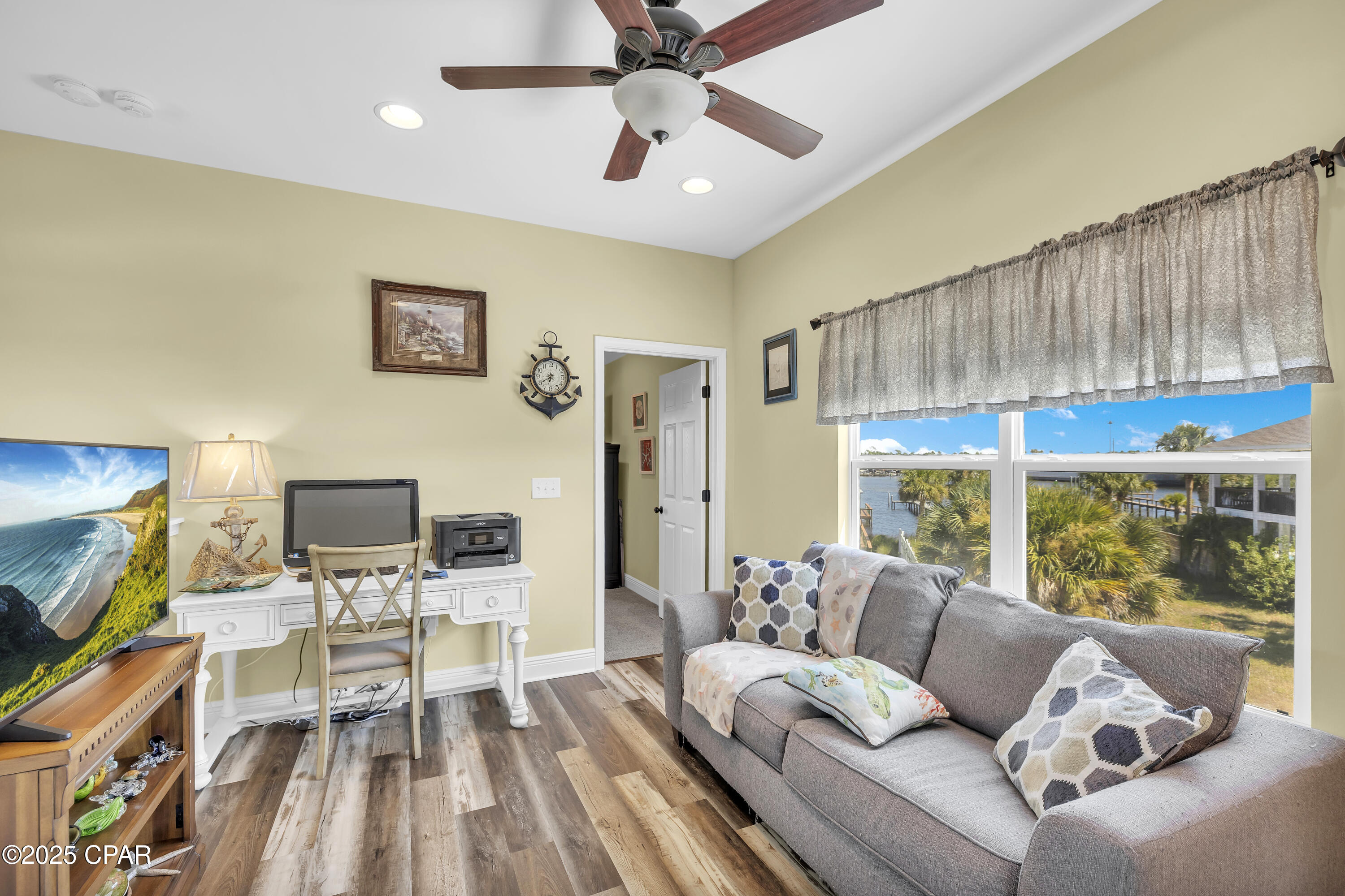 3530 Treasure Circle