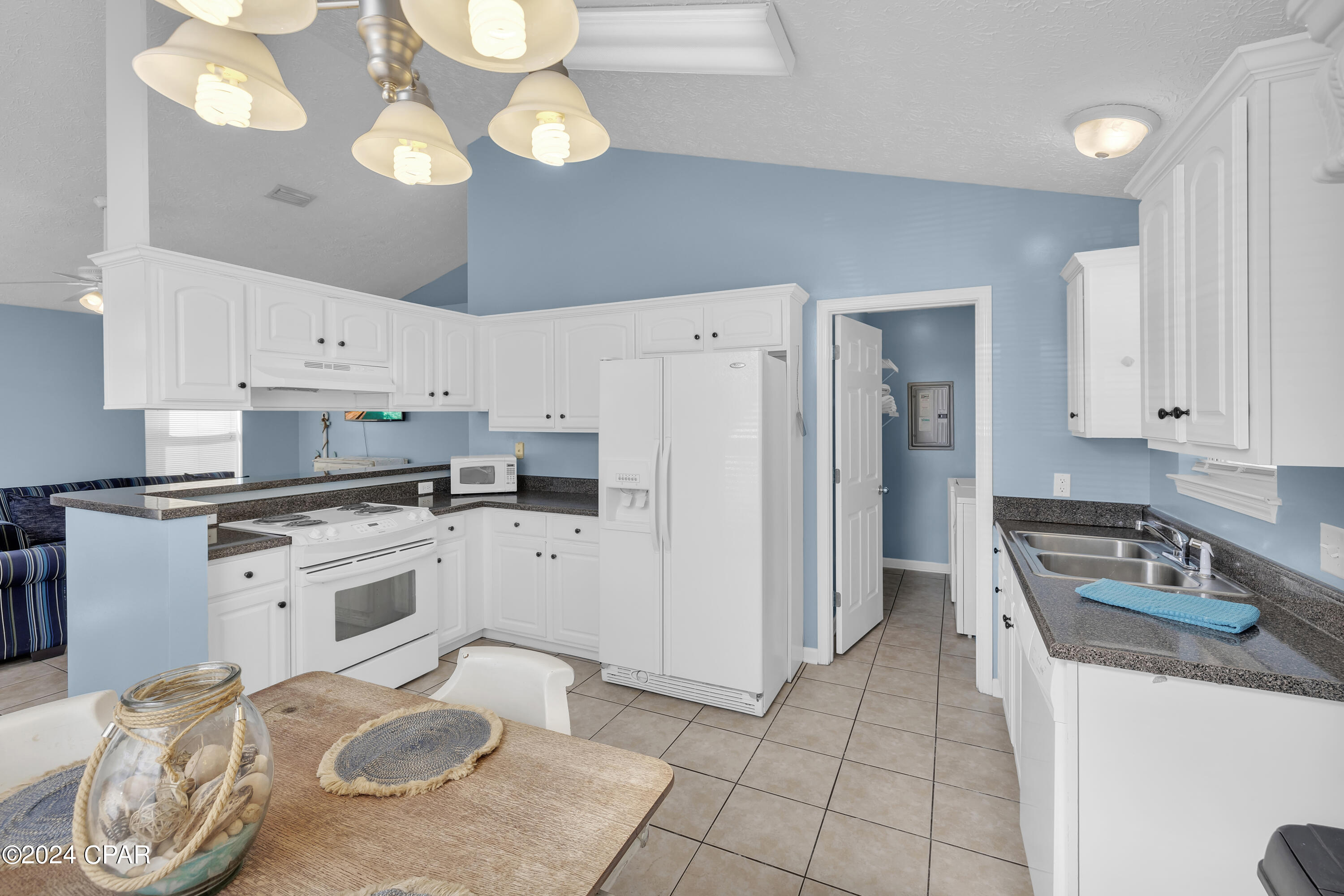 121 Seagrass Way