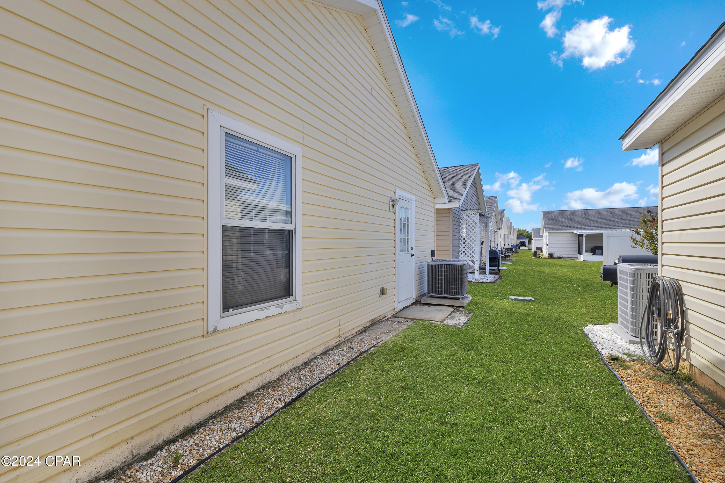 121 Seagrass Way