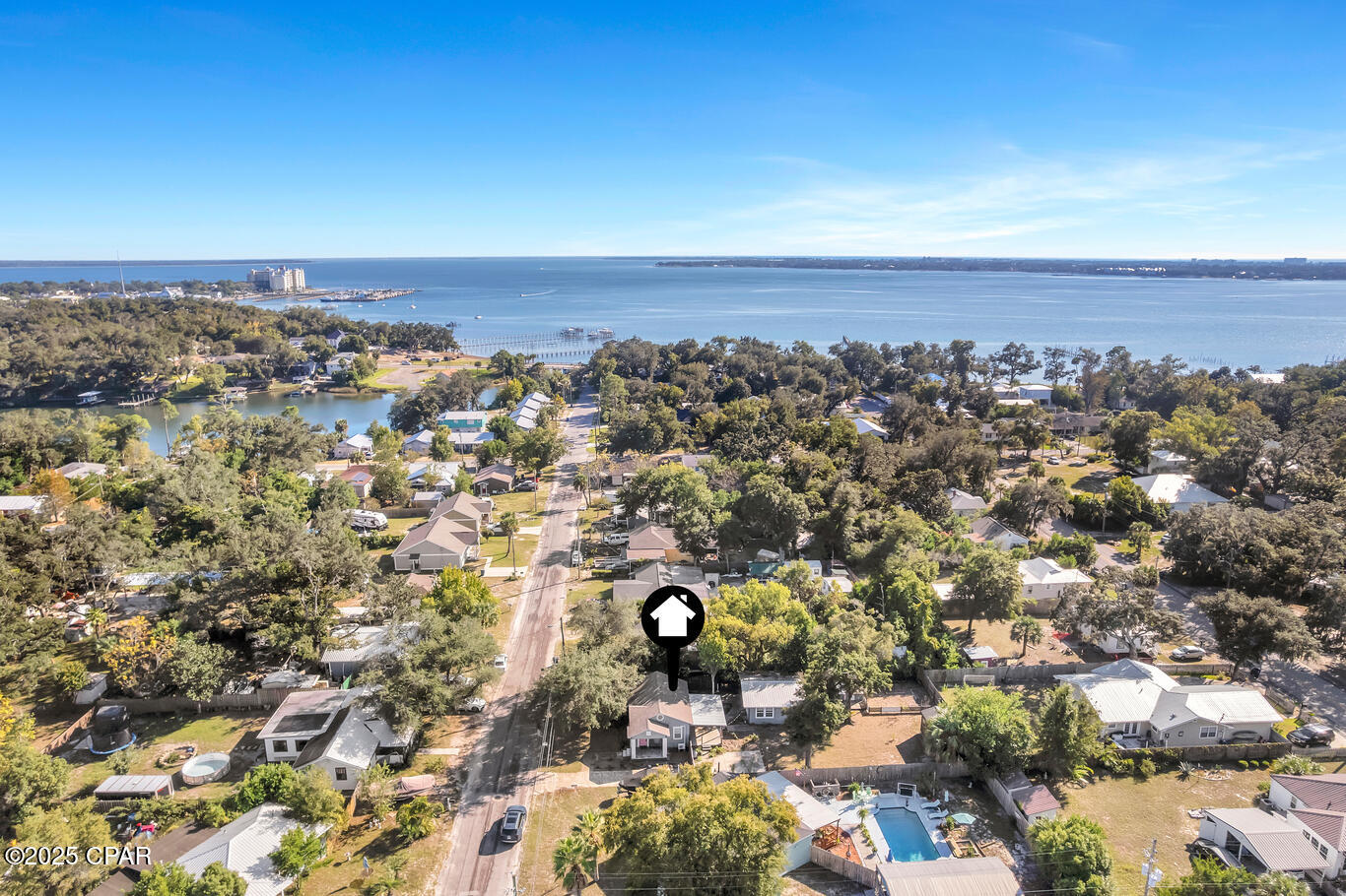 1615 Molitor Avenue, Panama City