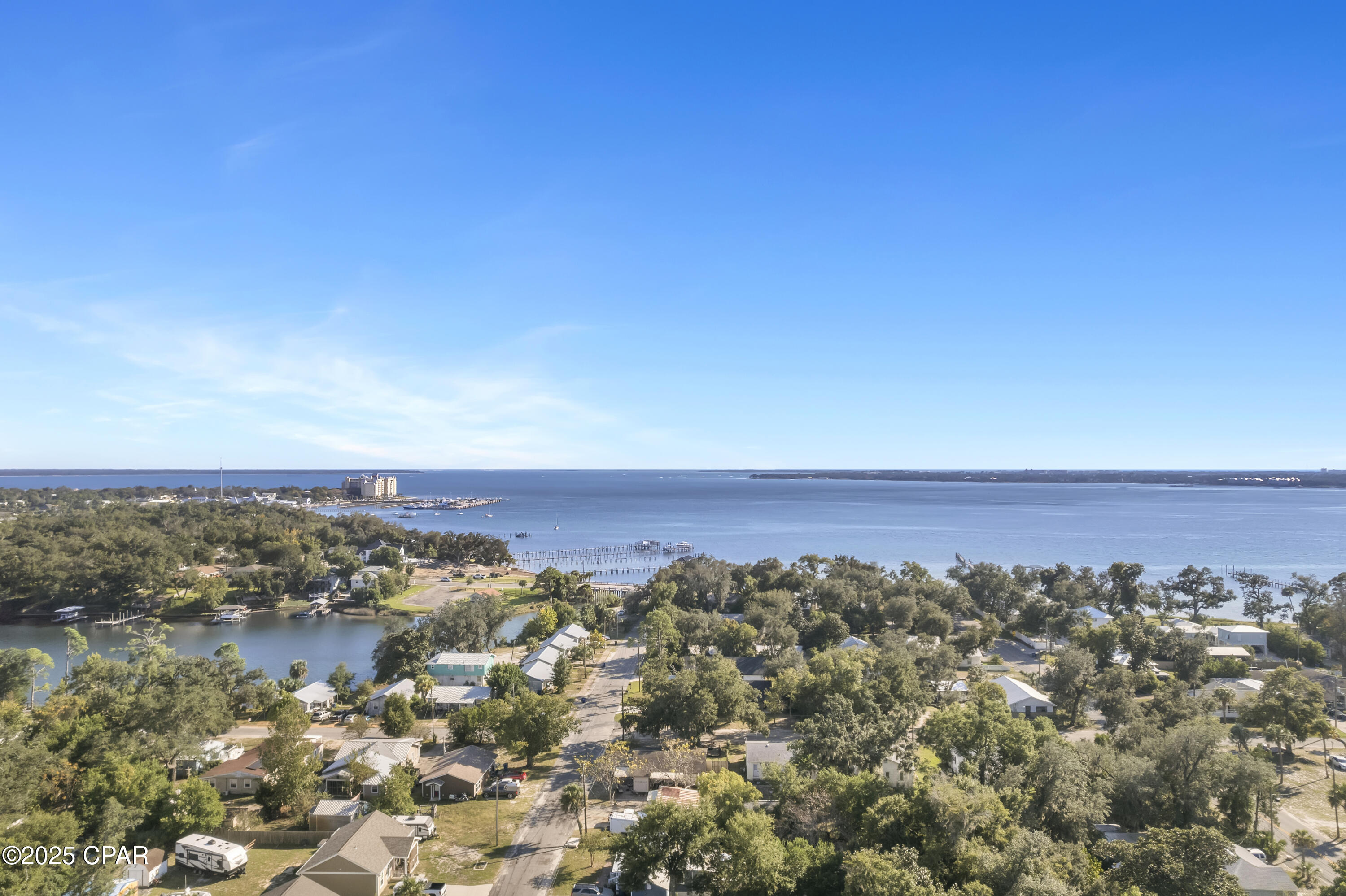 1615 Molitor Avenue, Panama City