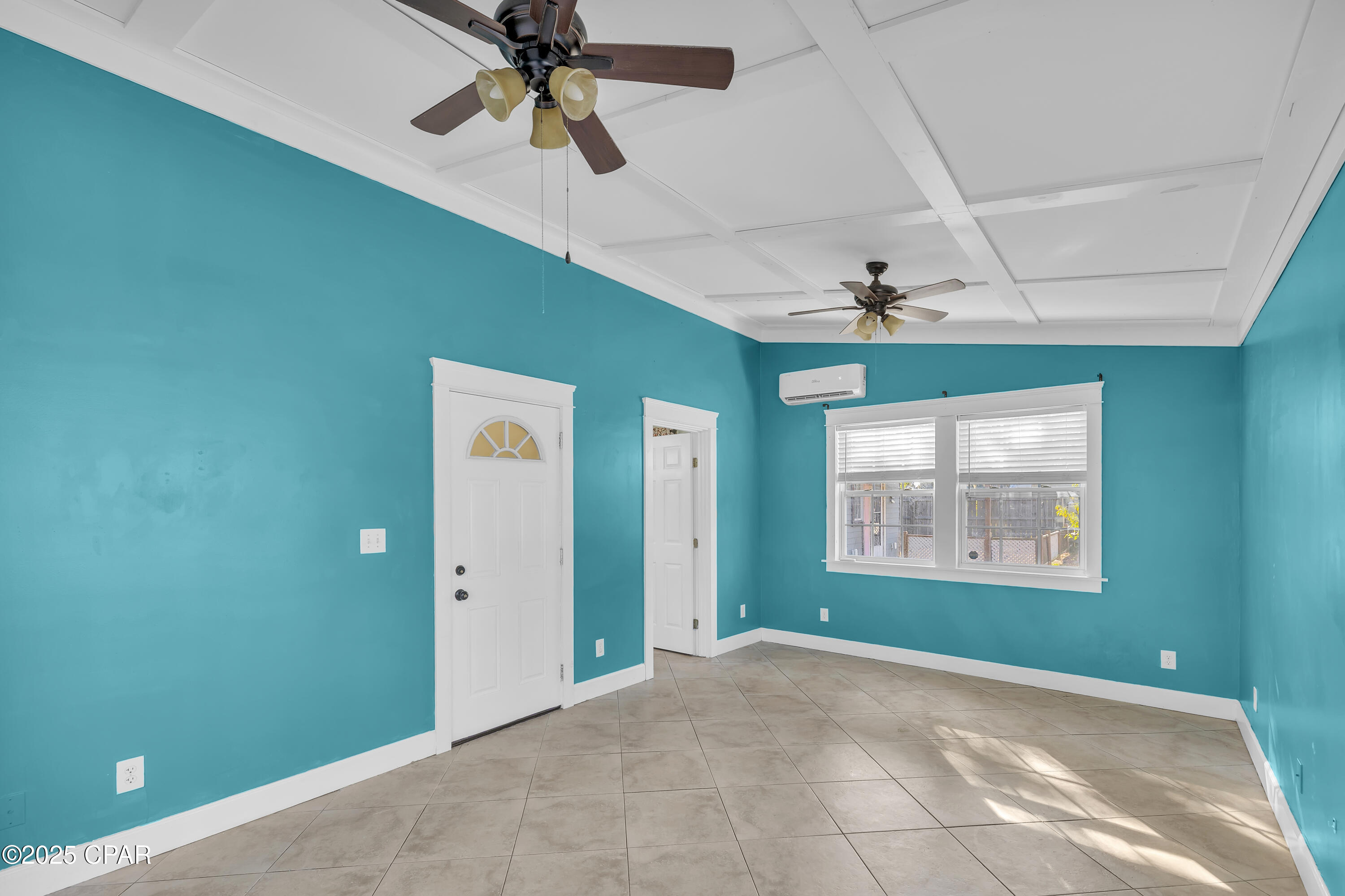 1615 Molitor Avenue, Panama City