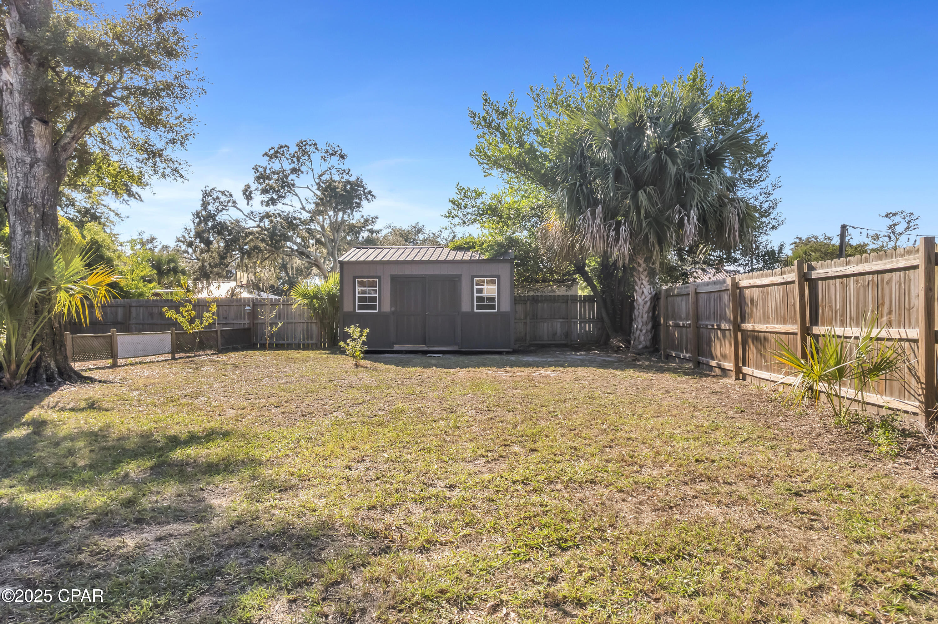 1615 Molitor Avenue, Panama City