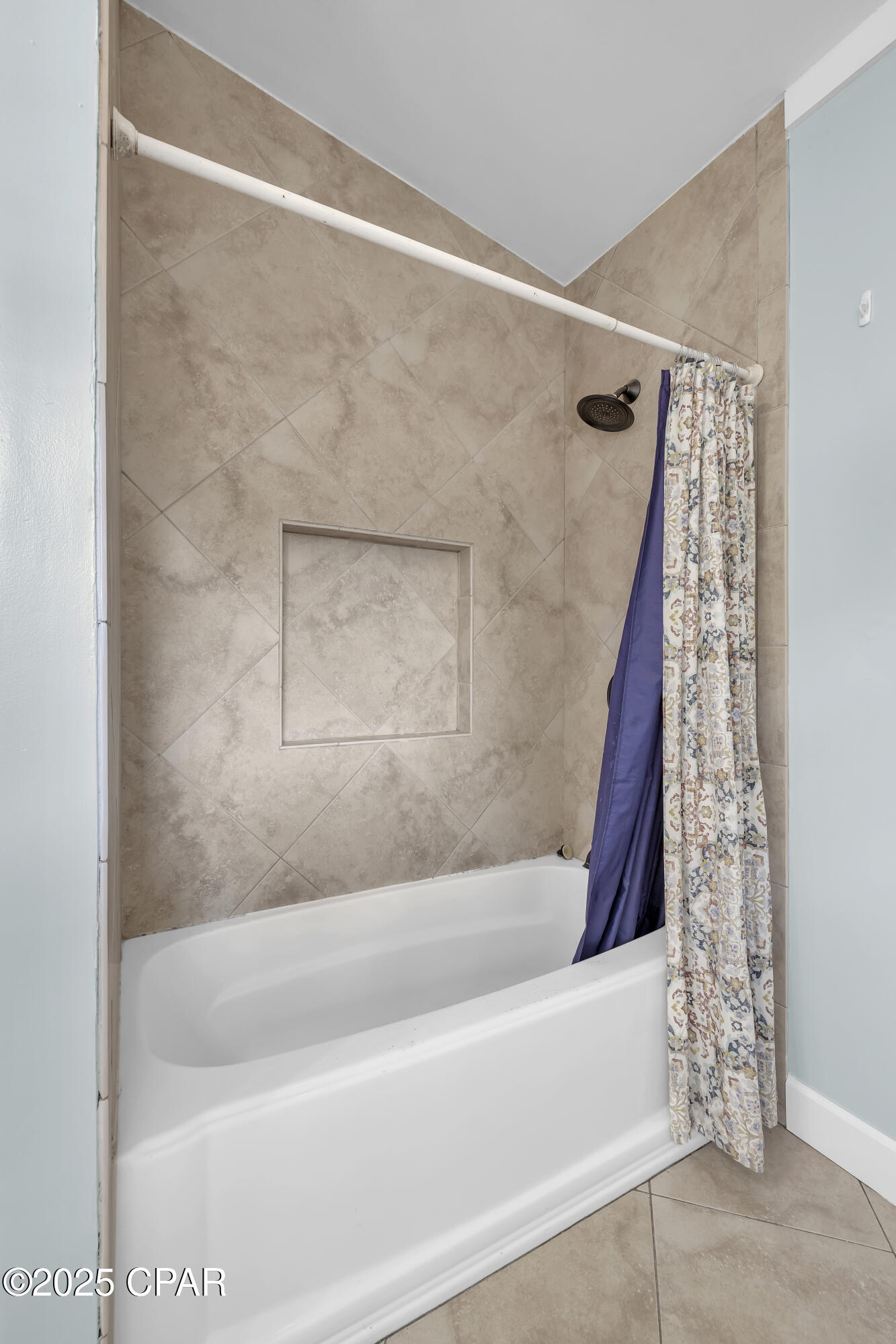 1615 Molitor Avenue, Panama City