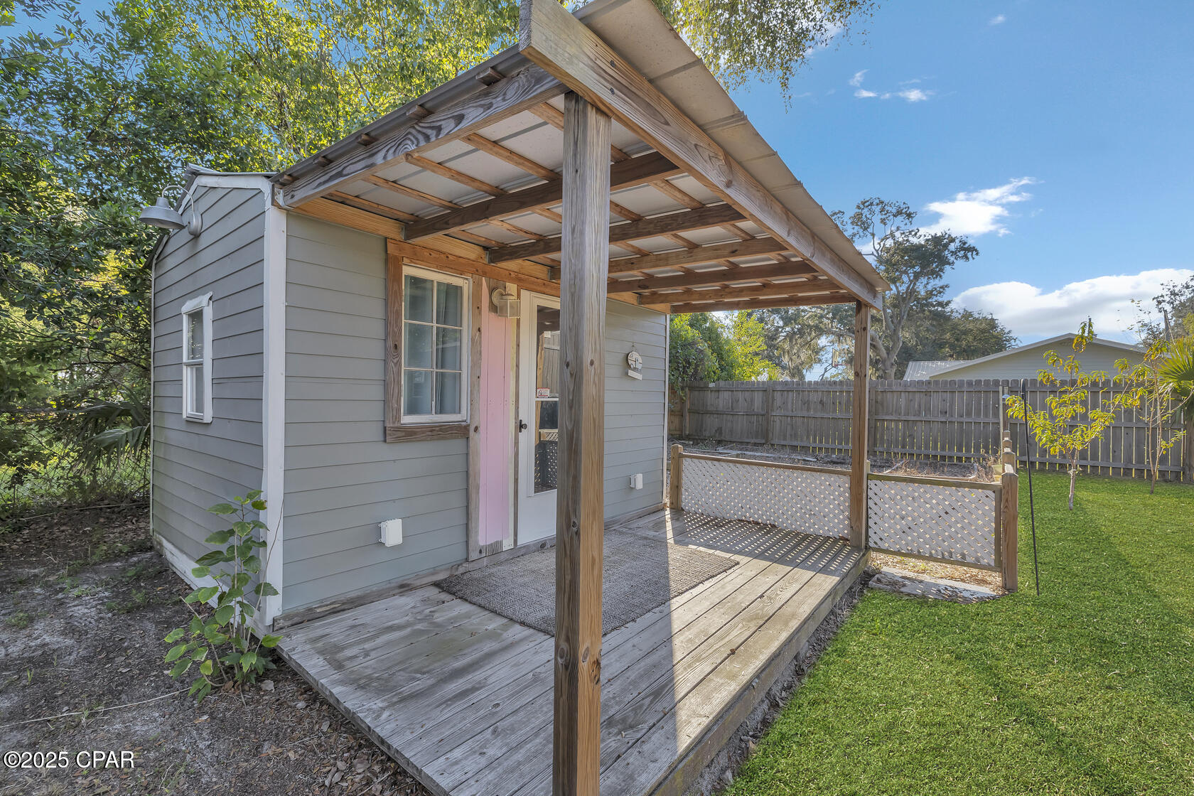 1615 Molitor Avenue, Panama City