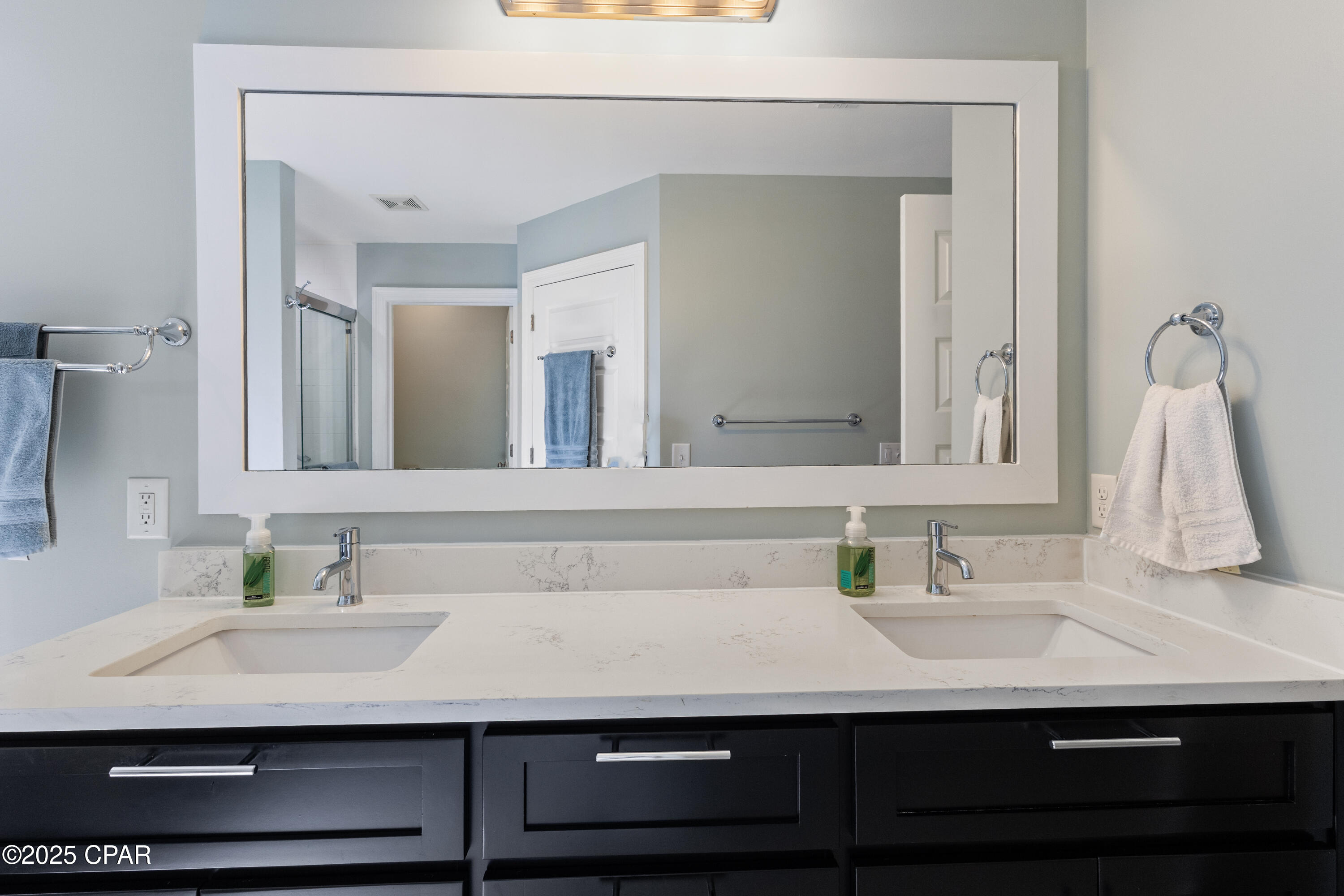 3695 Cedar Park Drive, Panama City