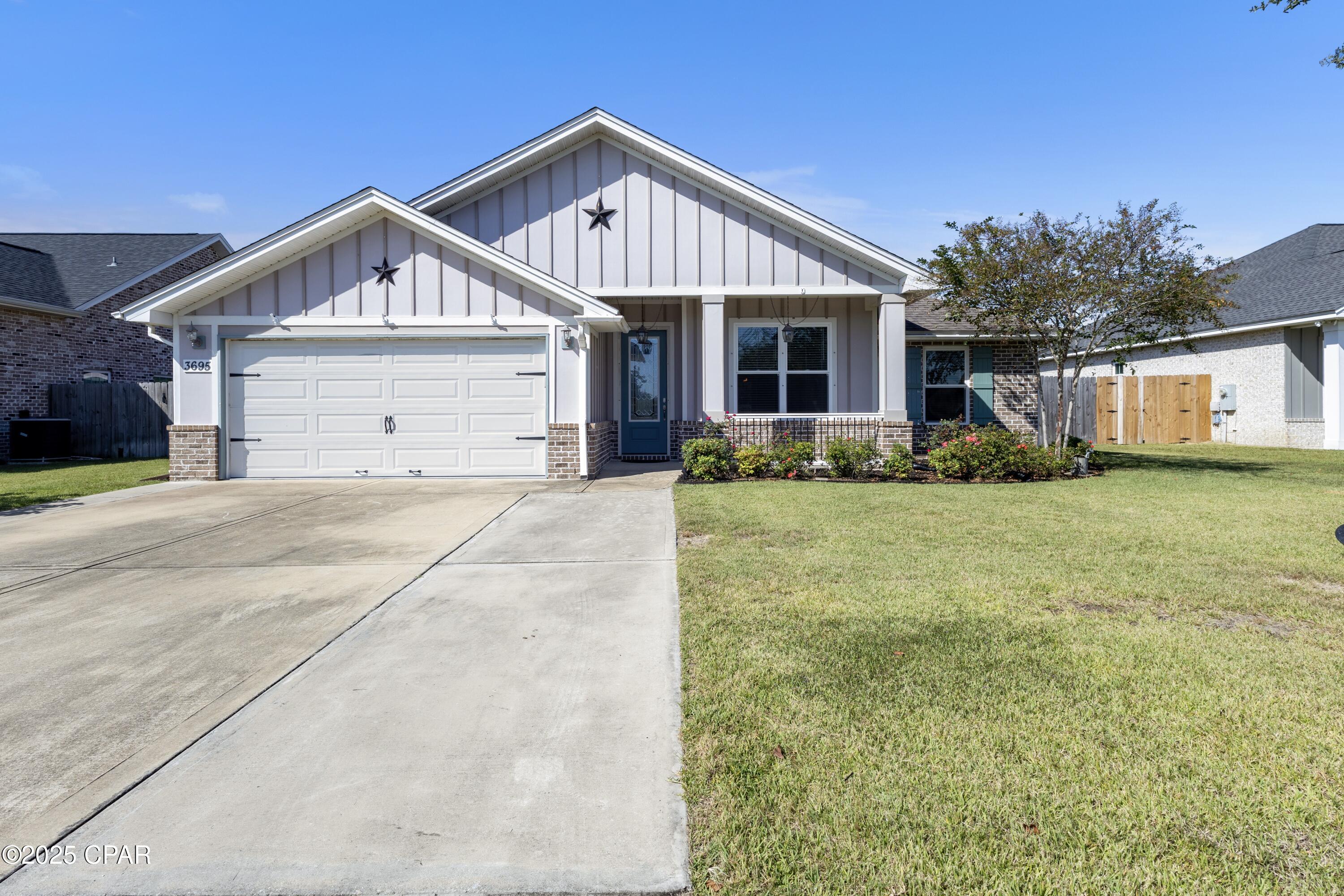 3695 Cedar Park Drive, Panama City